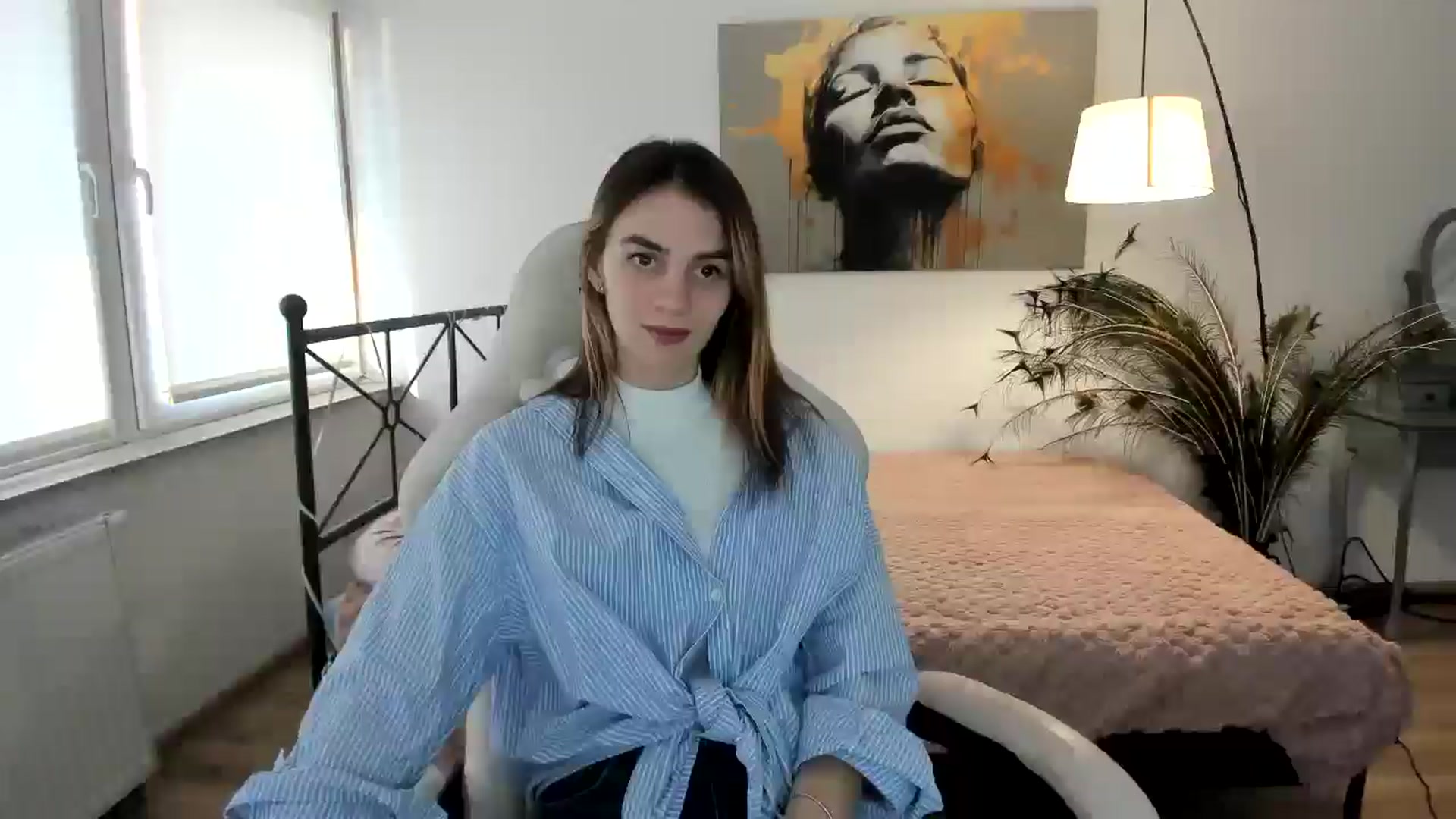 Gallery image thumbnail from MileyBee's myfreecams stream on, 12/30/2024, 14:26 image 3 of 20
