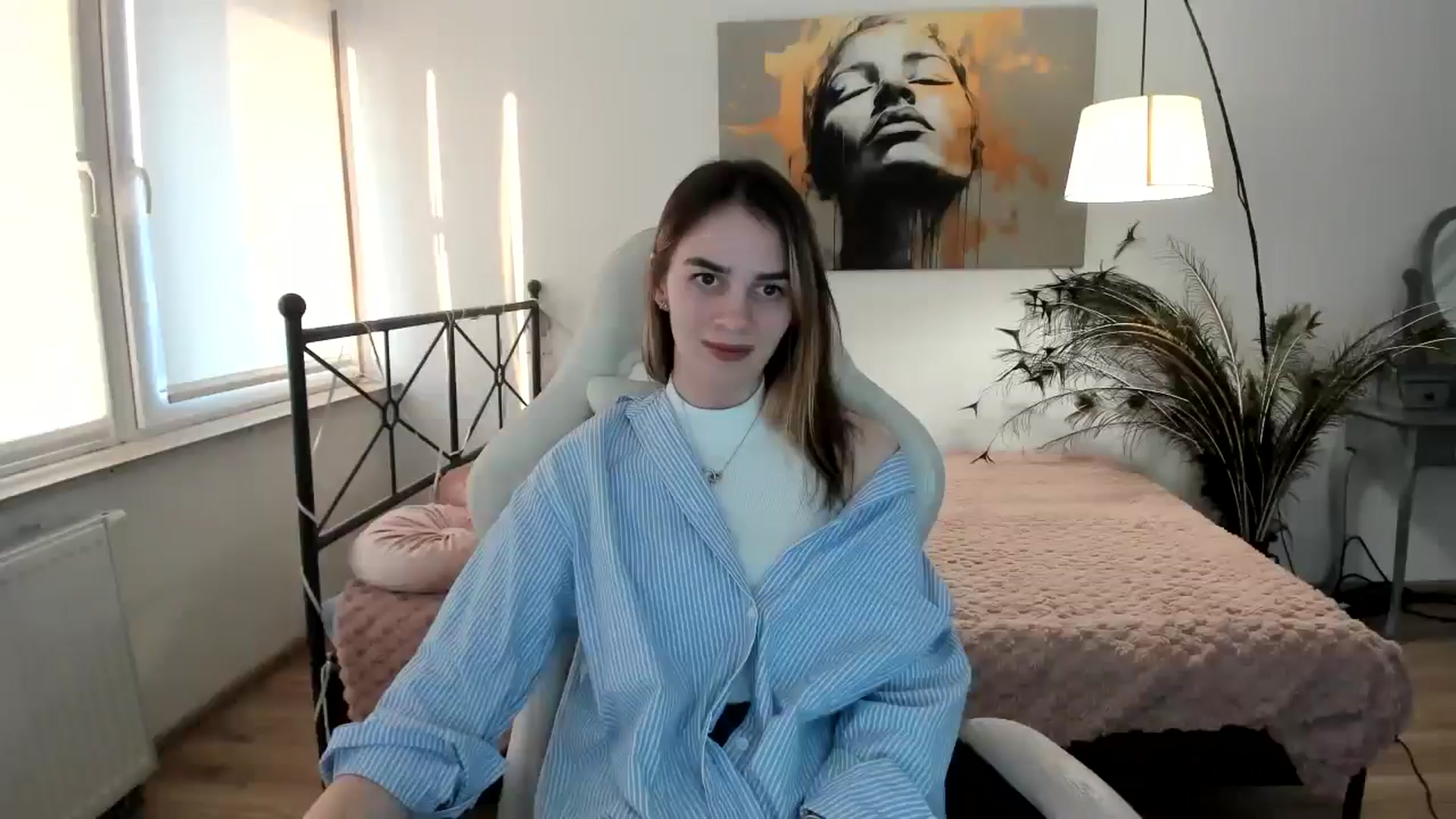 Gallery image thumbnail from MileyBee's myfreecams stream on, 12/30/2024, 14:26 image 14 of 20