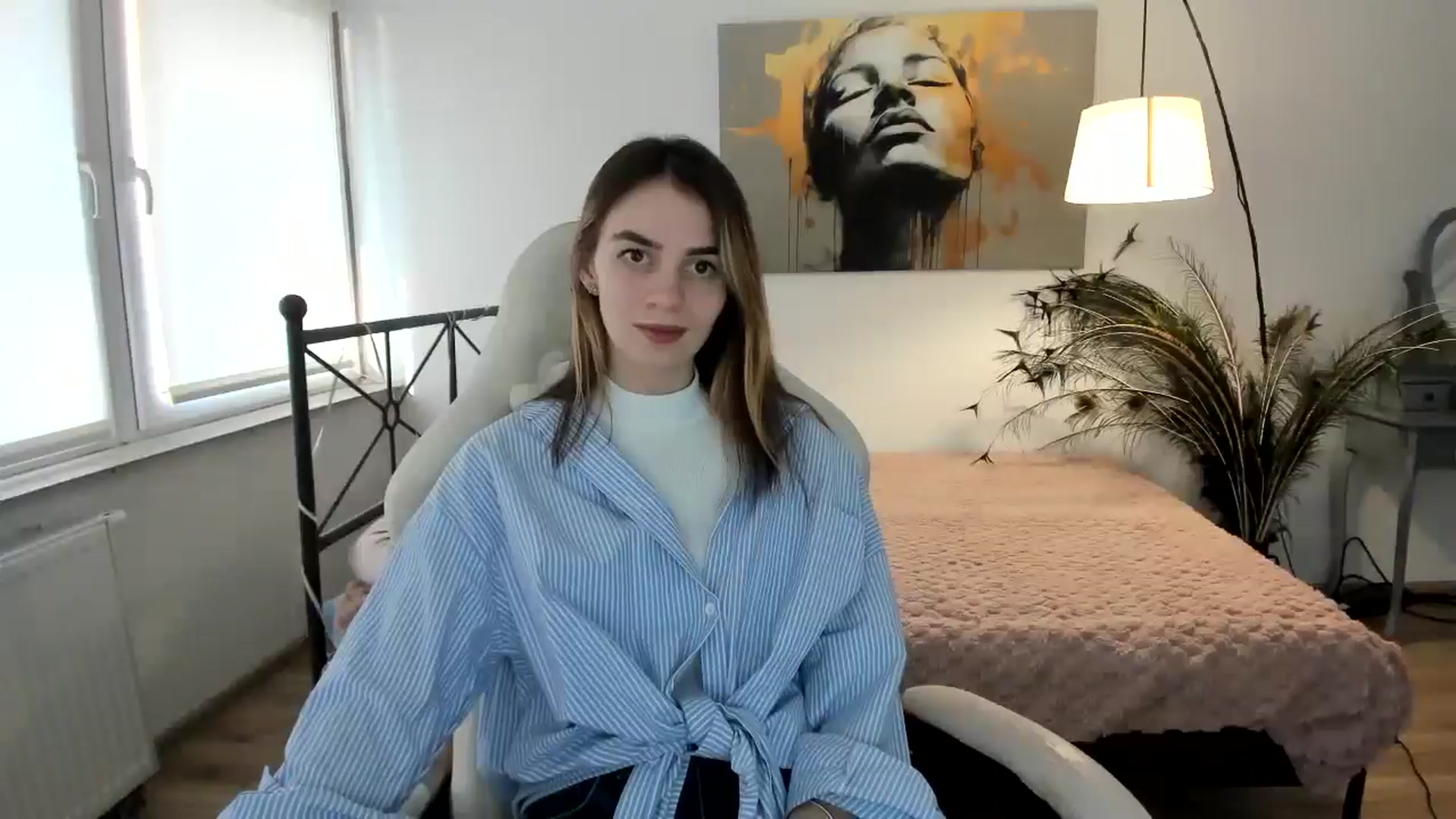 Gallery image thumbnail from MileyBee's myfreecams stream on, 12/30/2024, 14:26 image 2 of 20