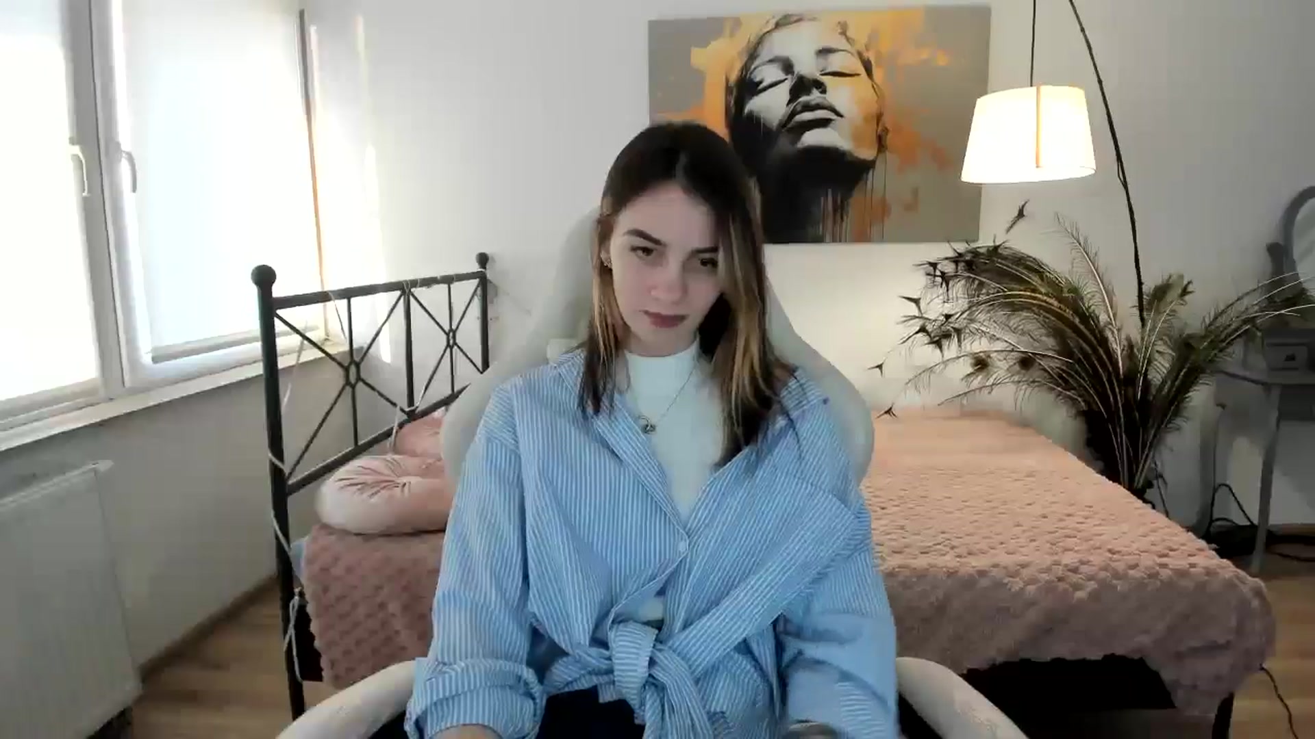 Gallery image thumbnail from MileyBee's myfreecams stream on, 12/30/2024, 14:26 image 7 of 20