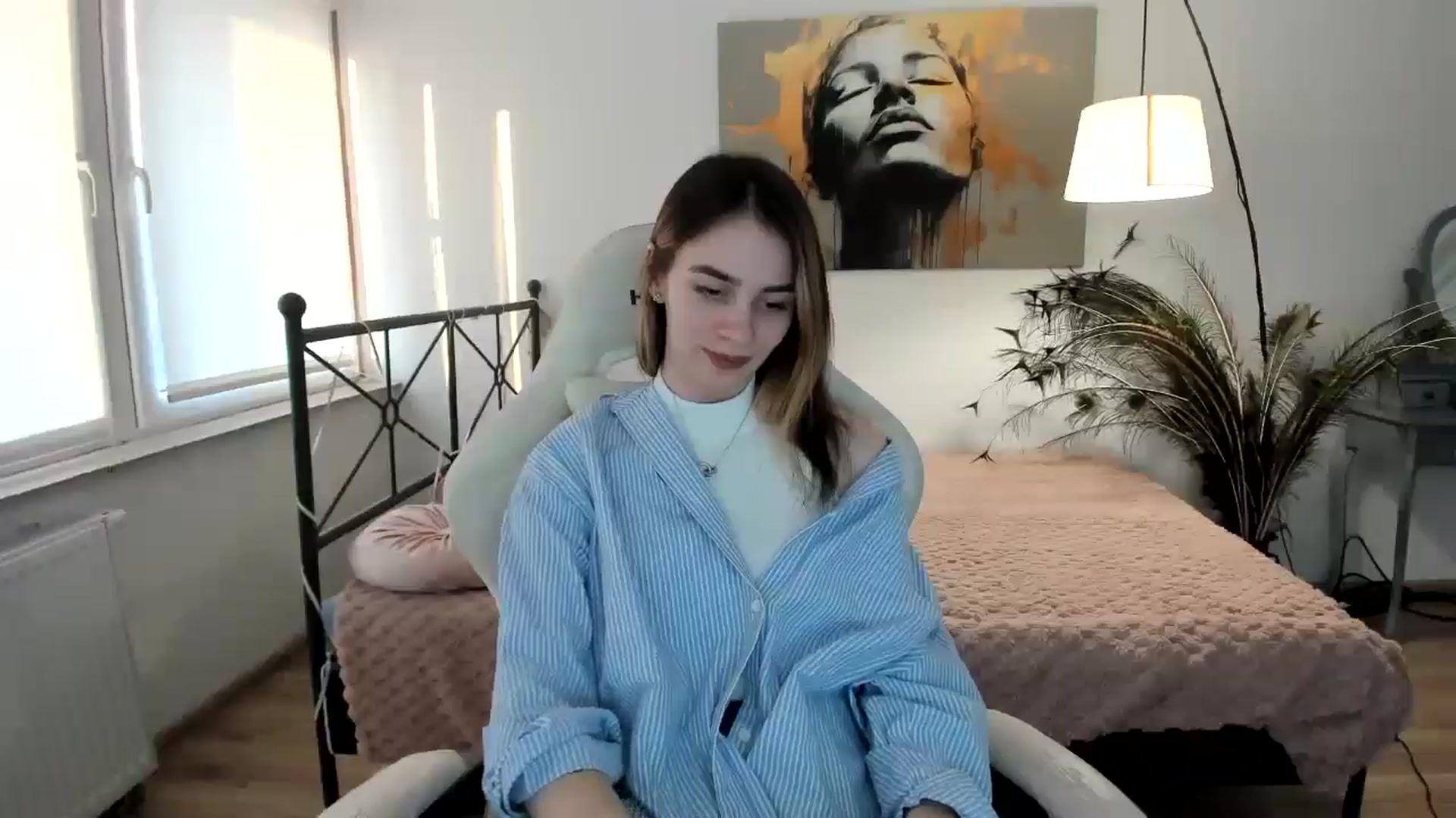 Gallery image thumbnail from MileyBee's myfreecams stream on, 12/30/2024, 14:26 image 13 of 20