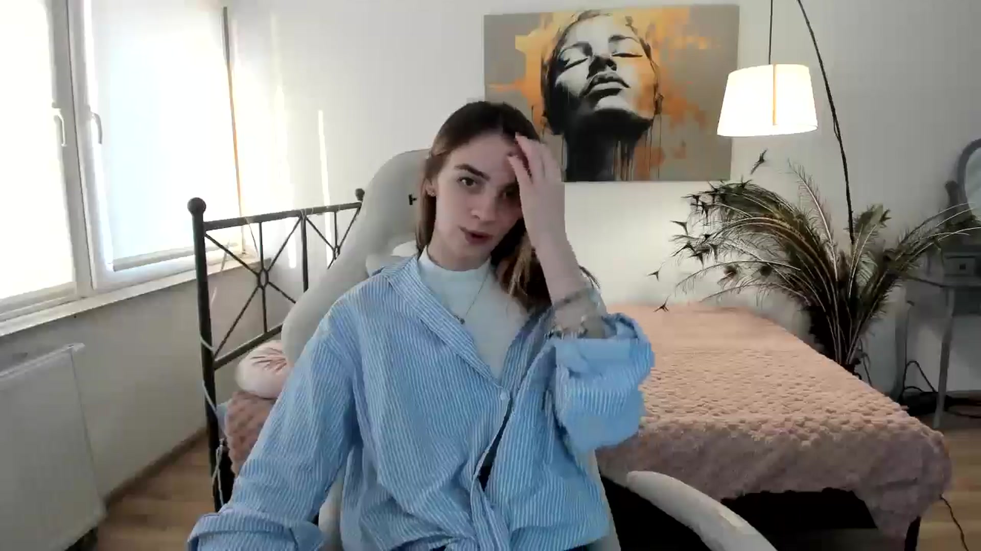 Gallery image thumbnail from MileyBee's myfreecams stream on, 12/30/2024, 14:26 image 9 of 20