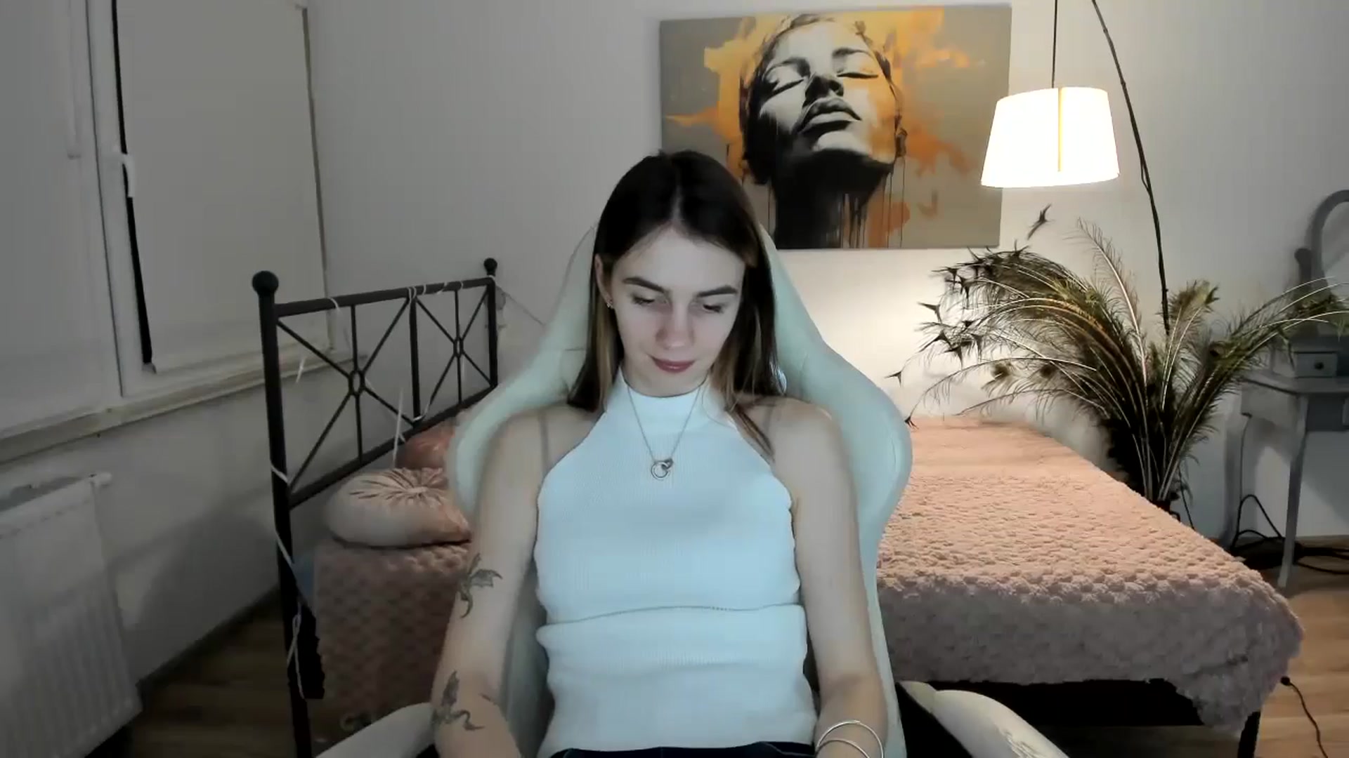 Gallery image thumbnail from MileyBee's myfreecams stream on, 12/30/2024, 16:08 image 7 of 20