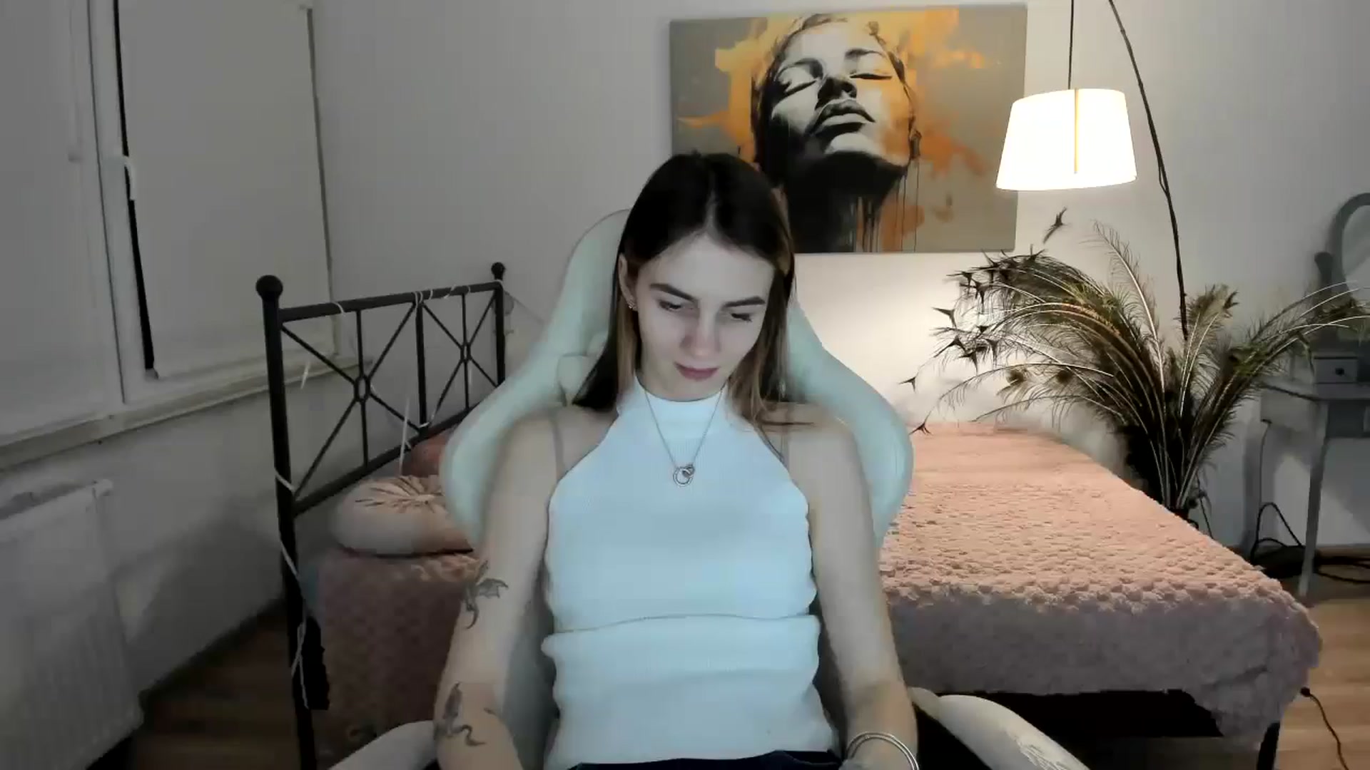 Gallery image thumbnail from MileyBee's myfreecams stream on, 12/30/2024, 16:08 image 1 of 20