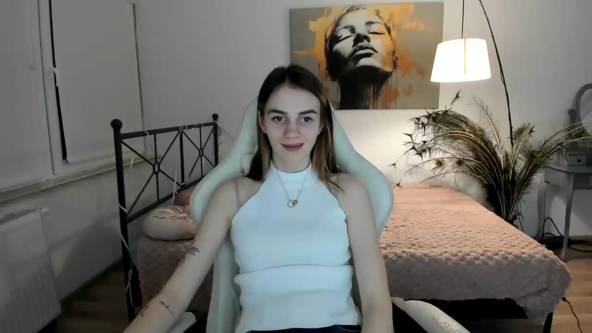 Gallery image thumbnail from MileyBee's myfreecams stream on, 12/30/2024, 16:08 image 2 of 20