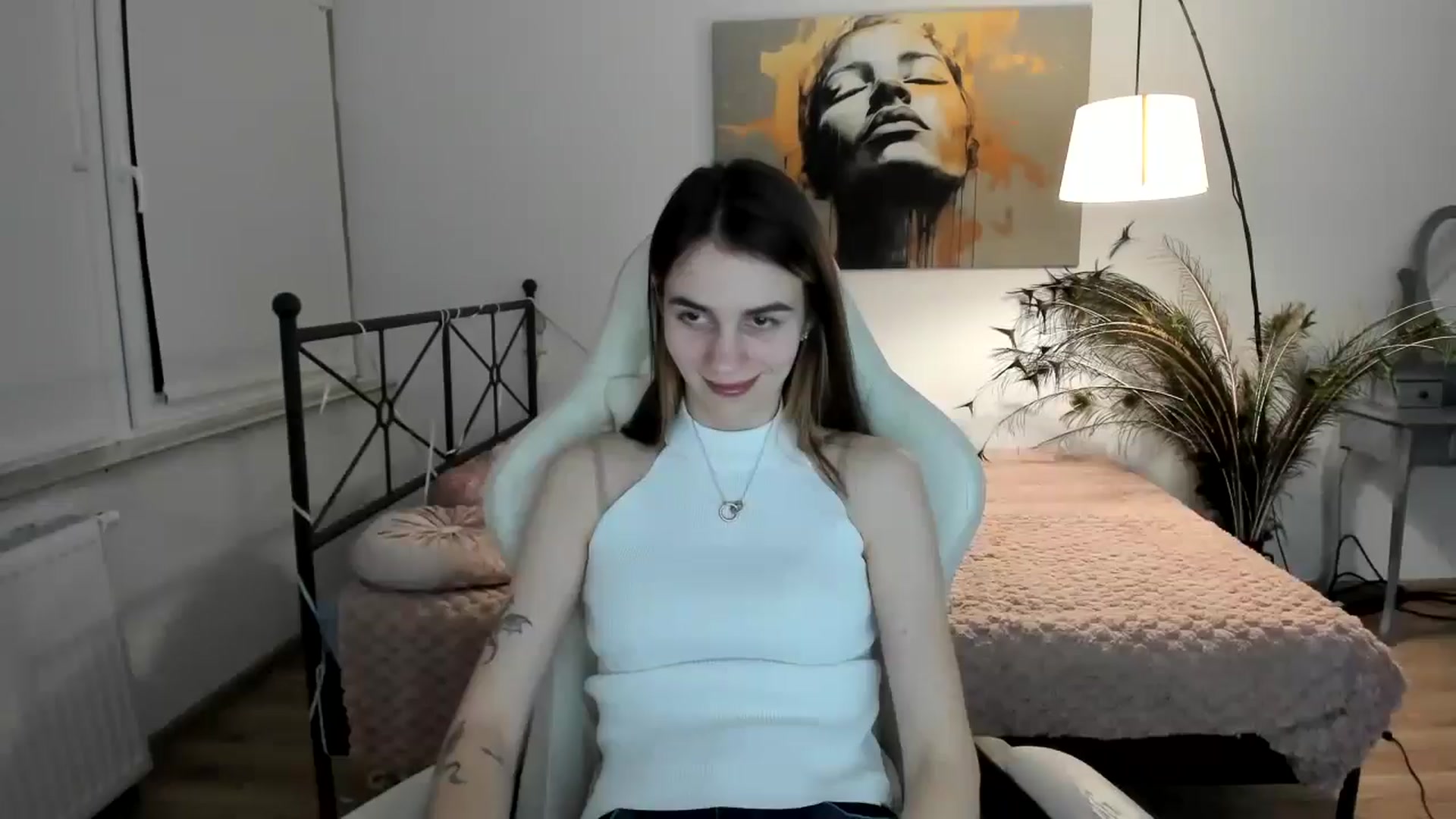 Gallery image thumbnail from MileyBee's myfreecams stream on, 12/30/2024, 16:08 image 9 of 20