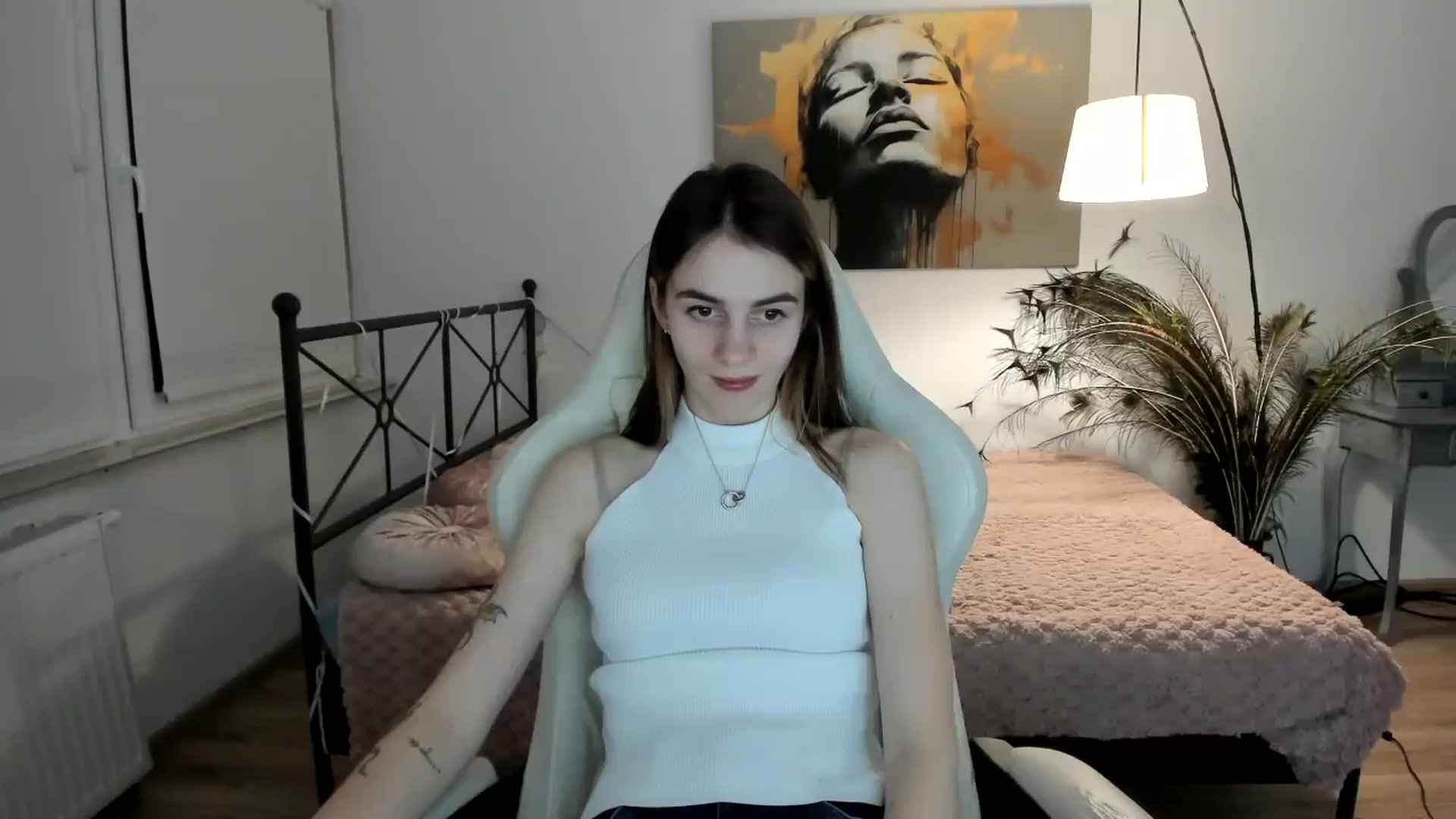 Gallery image thumbnail from MileyBee's myfreecams stream on, 12/30/2024, 16:08 image 12 of 20