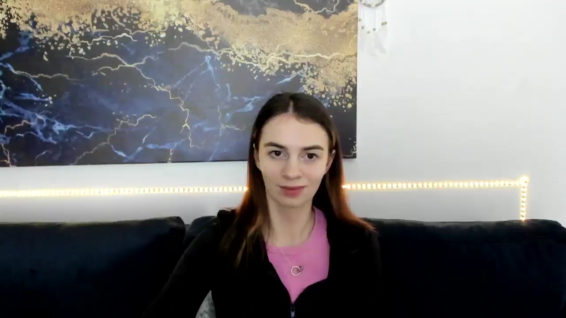 Gallery image thumbnail from MileyBee's myfreecams stream on, 01/06/2025, 16:13 image 15 of 20