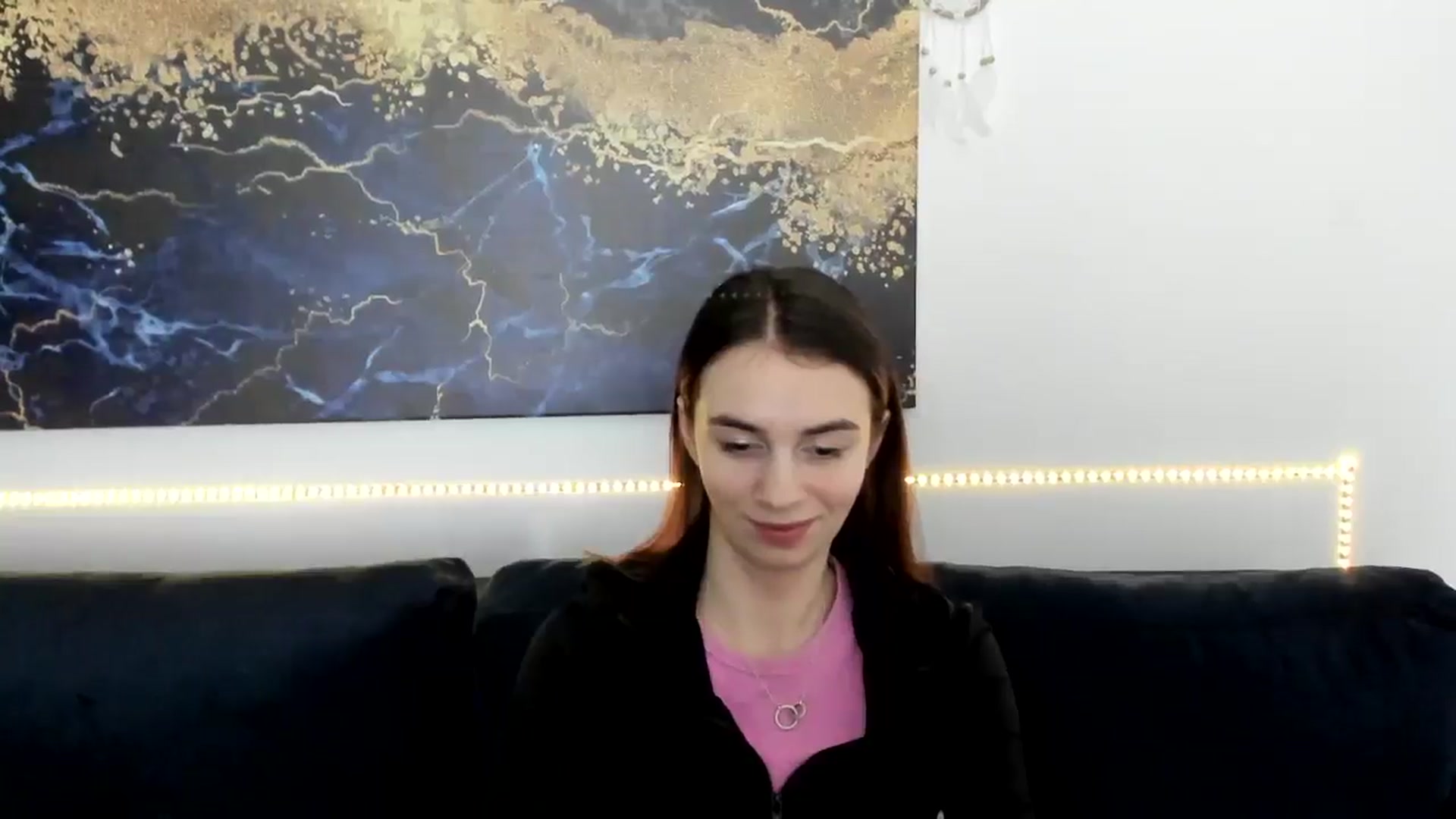 Gallery image thumbnail from MileyBee's myfreecams stream on, 01/06/2025, 16:13 image 13 of 20