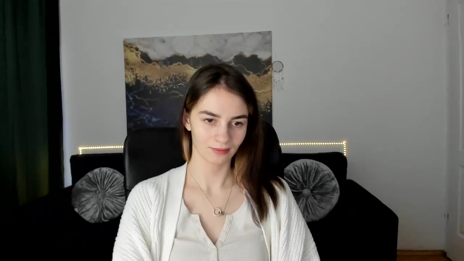 Gallery image thumbnail from MileyBee's myfreecams stream on, 01/07/2025, 14:52 image 7 of 20
