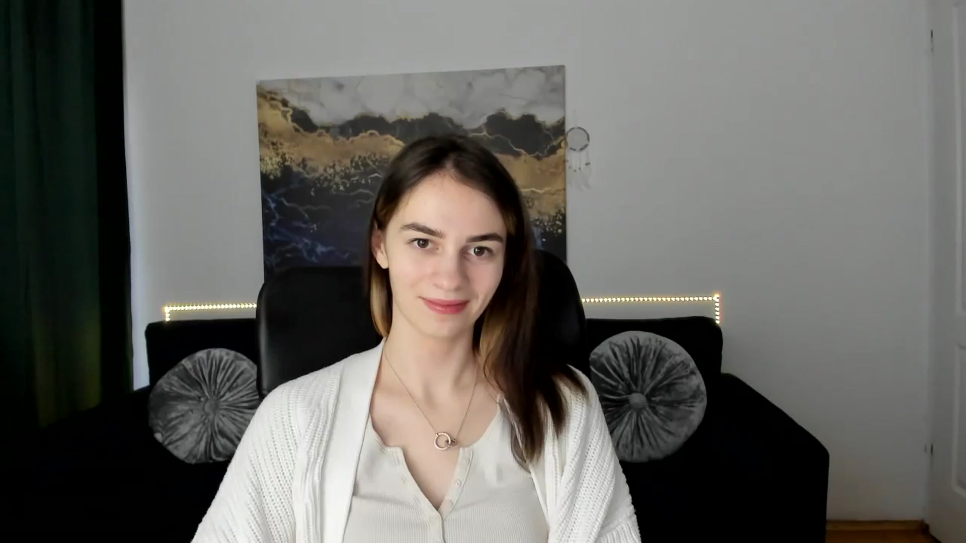 Gallery image thumbnail from MileyBee's myfreecams stream on, 01/07/2025, 14:52 image 5 of 20