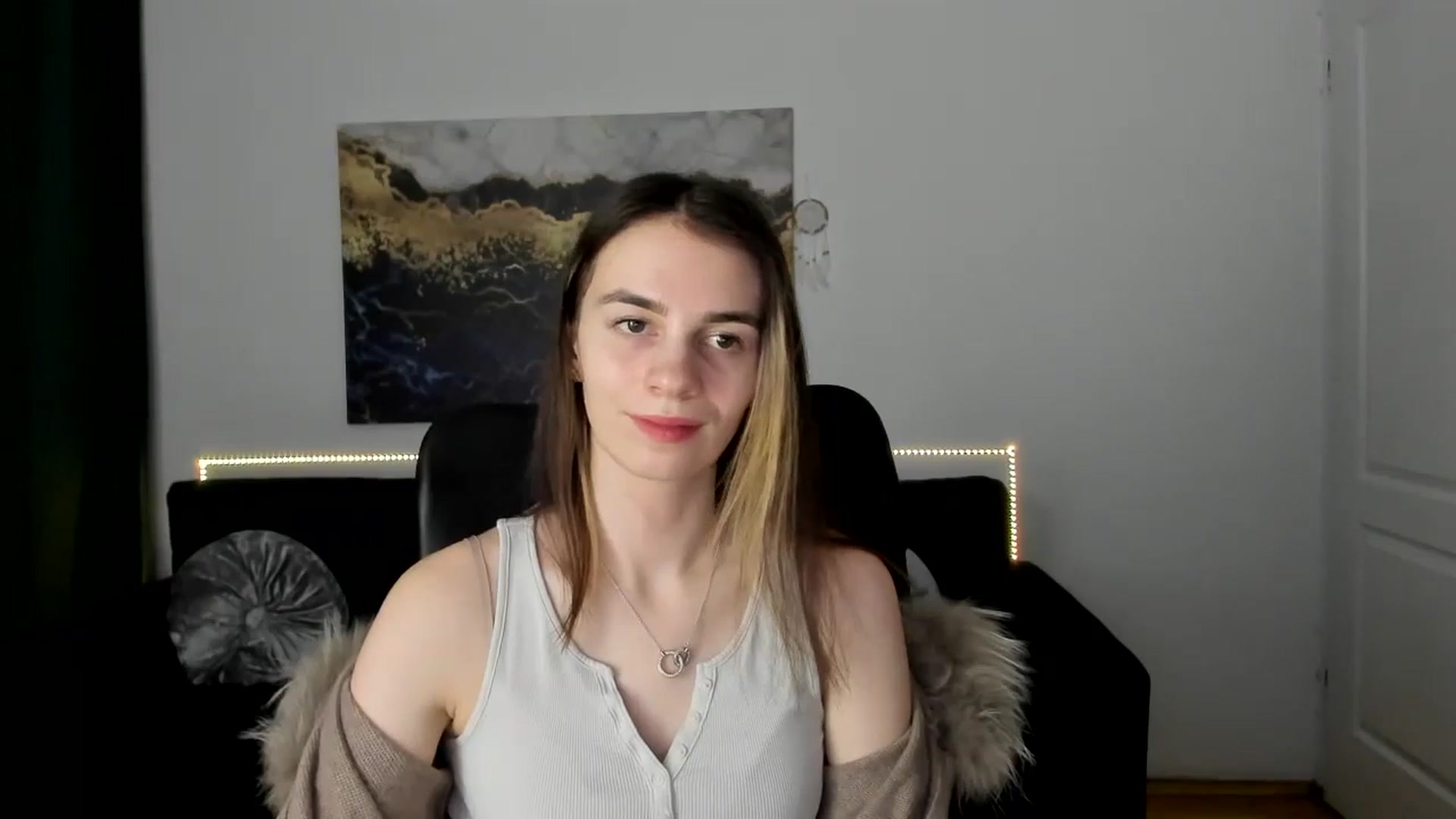Gallery image thumbnail from MileyBee's myfreecams stream on, 01/12/2025, 15:34 image 9 of 20