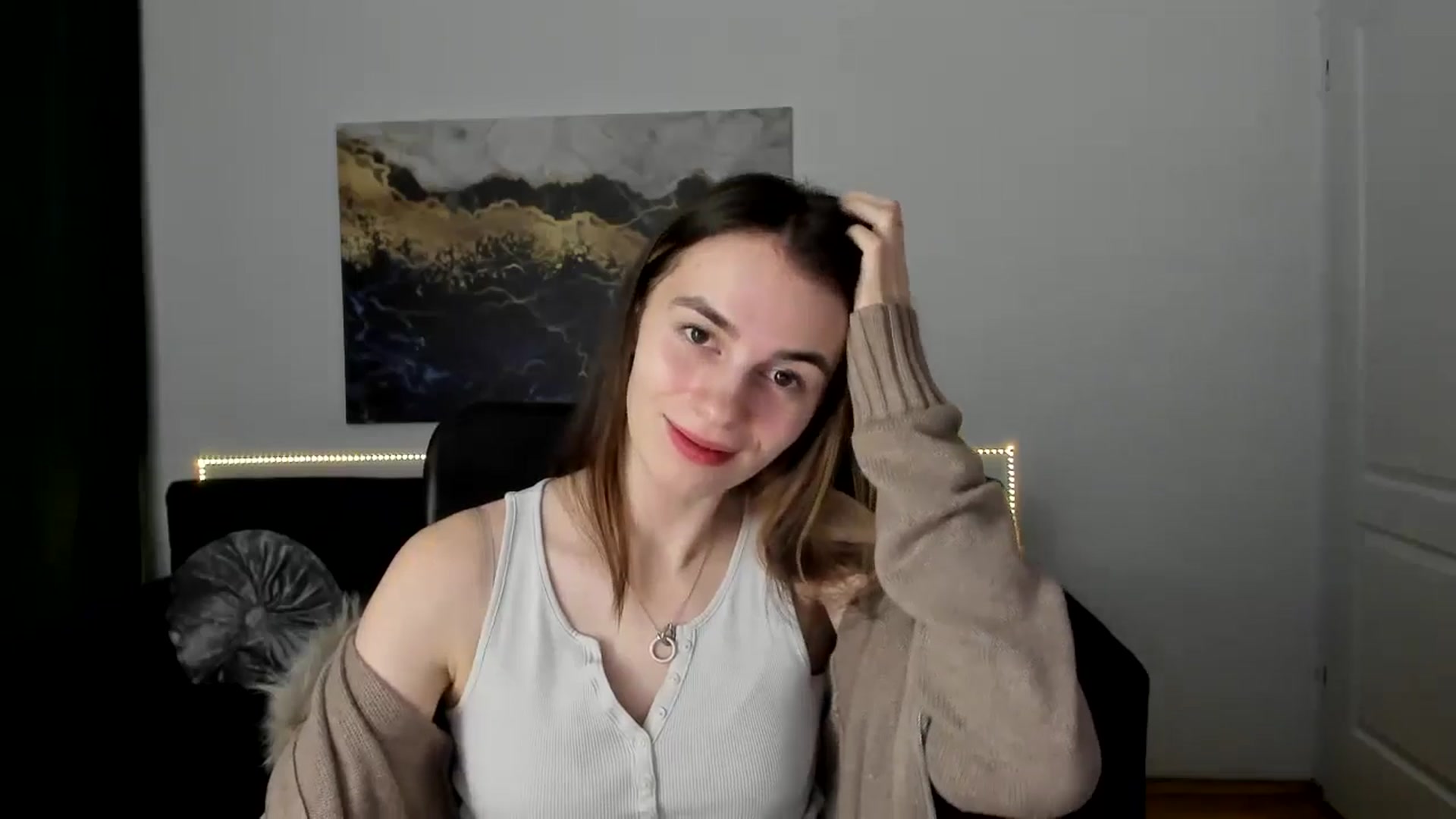 Gallery image thumbnail from MileyBee's myfreecams stream on, 01/12/2025, 15:34 image 2 of 20