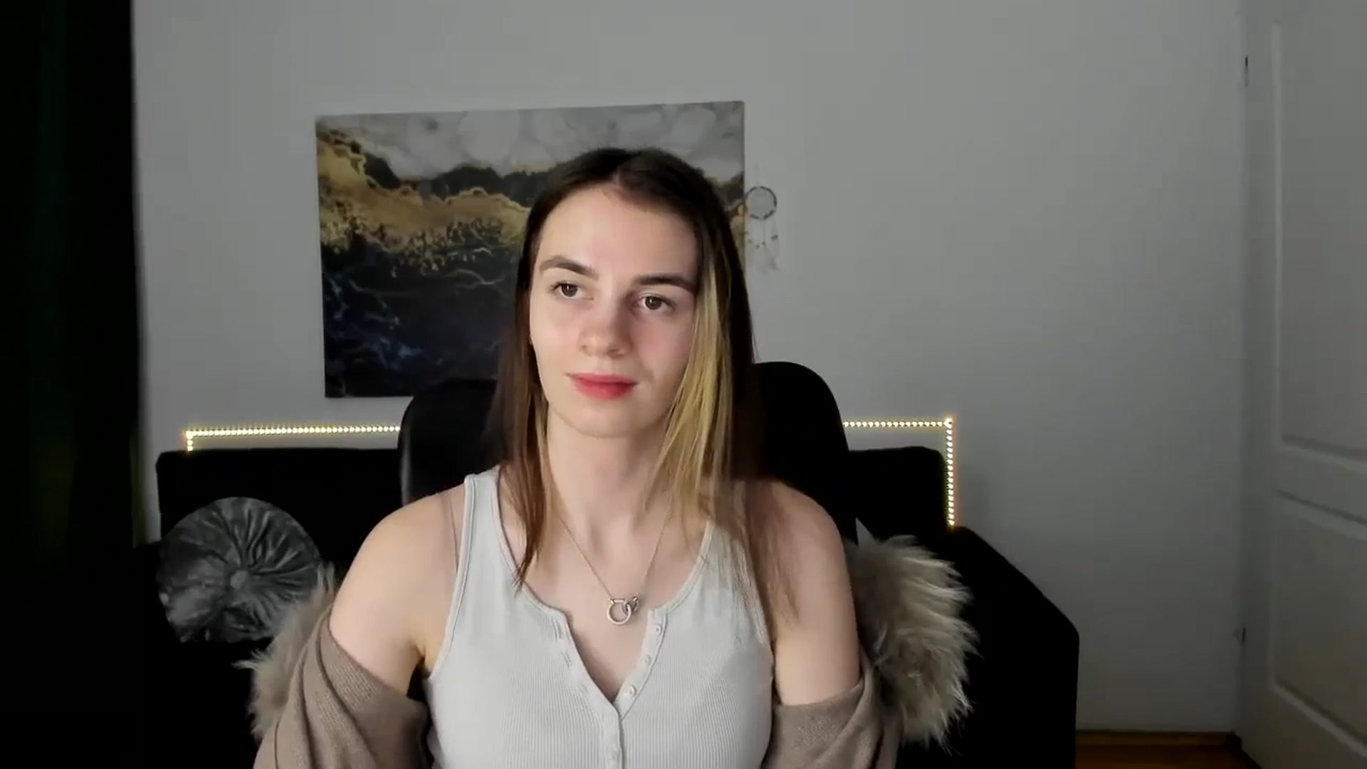 Gallery image thumbnail from MileyBee's myfreecams stream on, 01/12/2025, 15:34 image 3 of 20