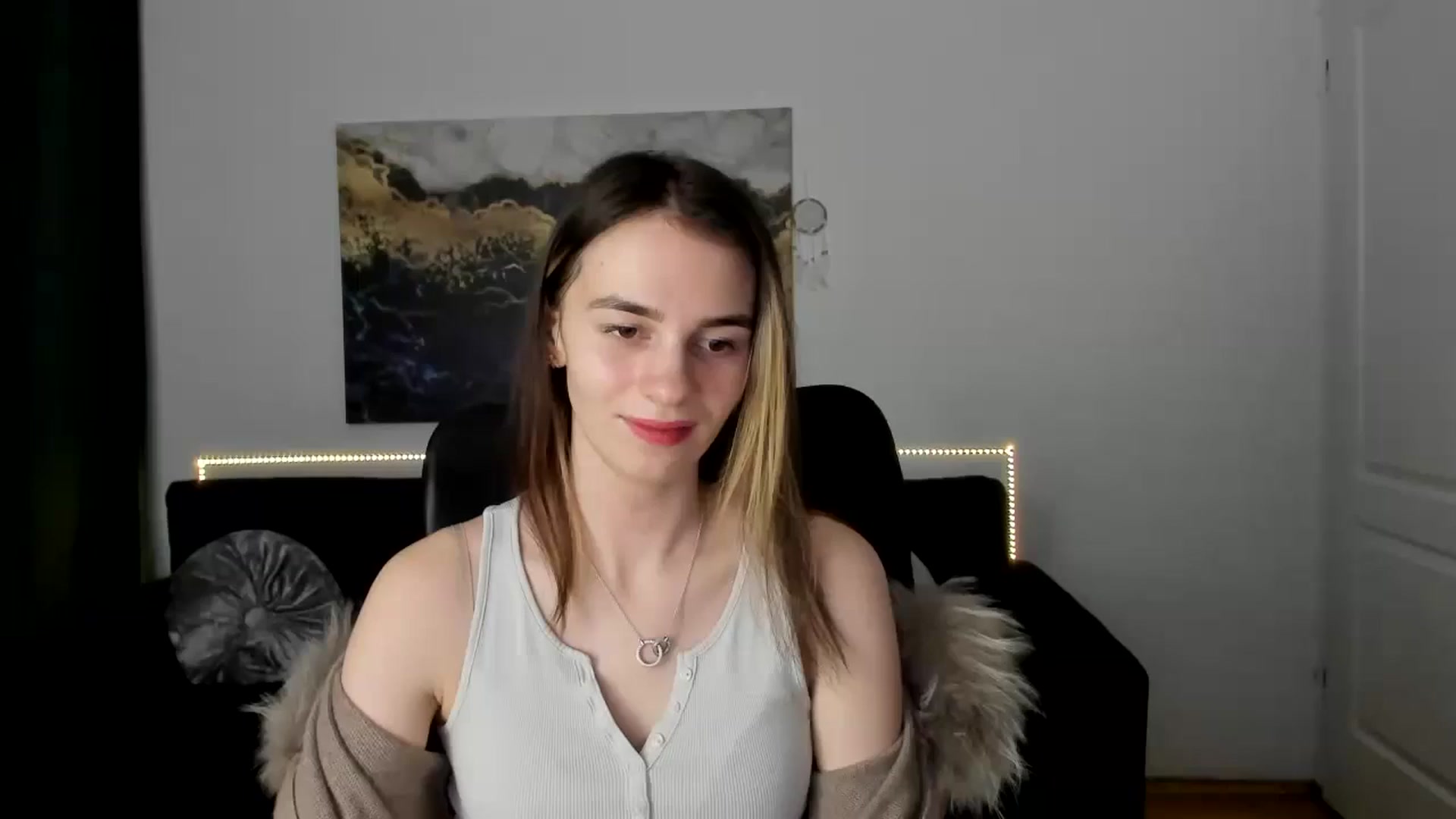 Gallery image thumbnail from MileyBee's myfreecams stream on, 01/12/2025, 15:34 image 1 of 20