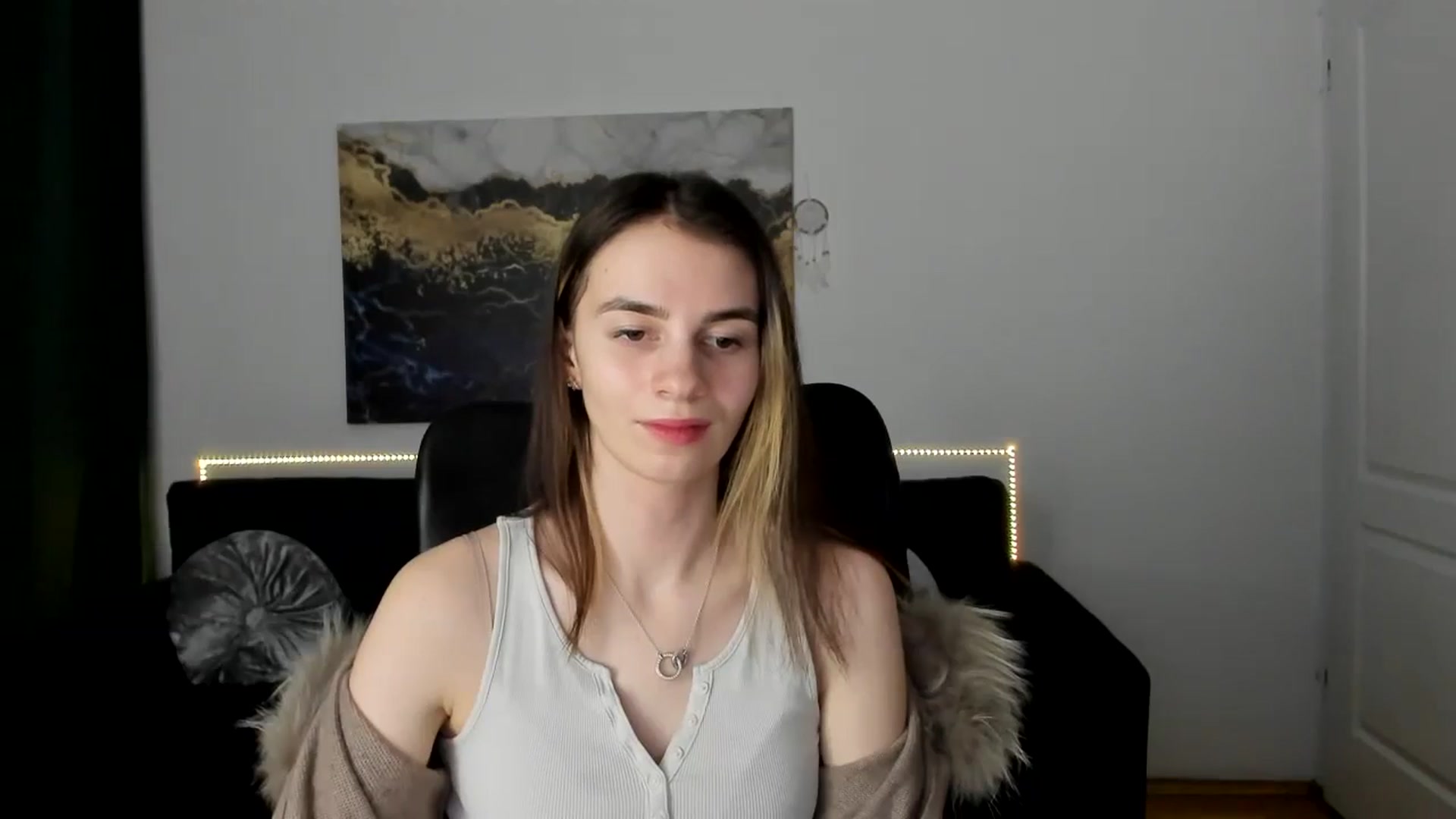 Gallery image thumbnail from MileyBee's myfreecams stream on, 01/12/2025, 15:34 image 10 of 20