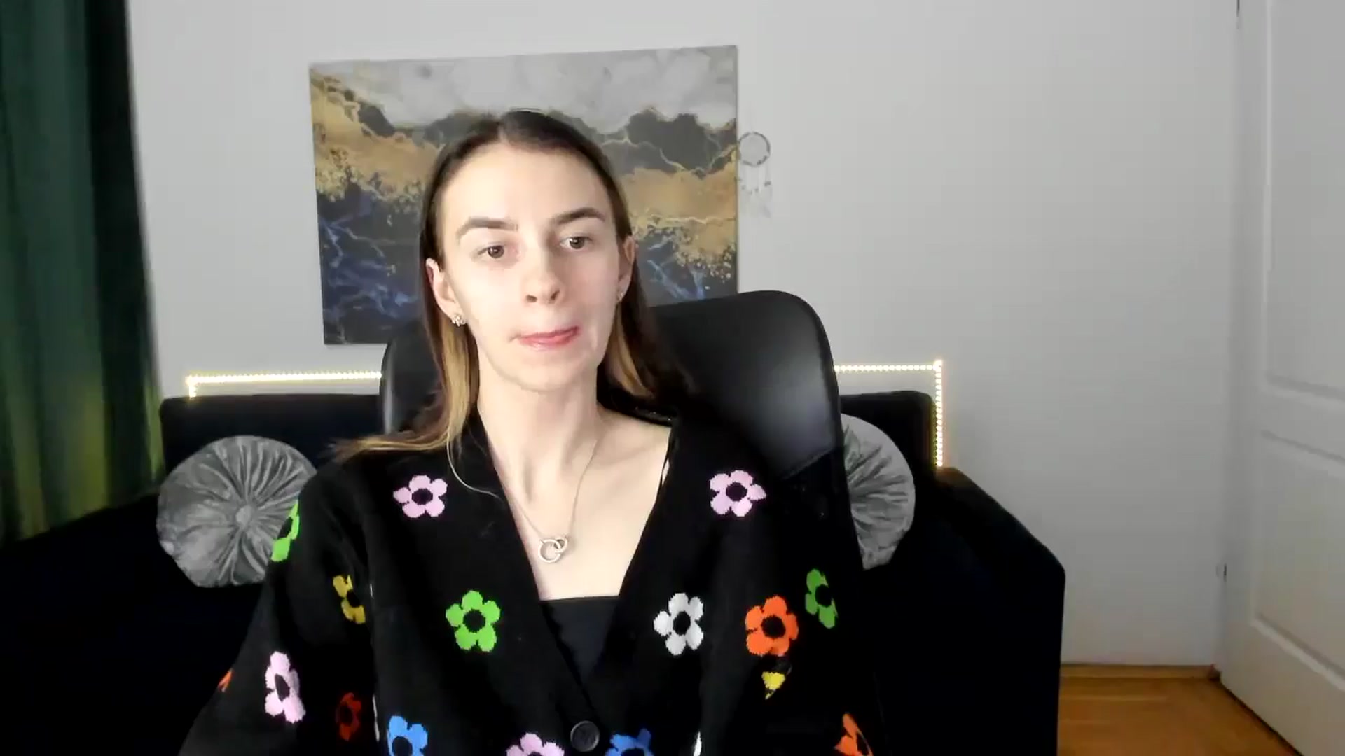 Gallery image thumbnail from MileyBee's myfreecams stream on, 01/14/2025, 18:38 image 18 of 20