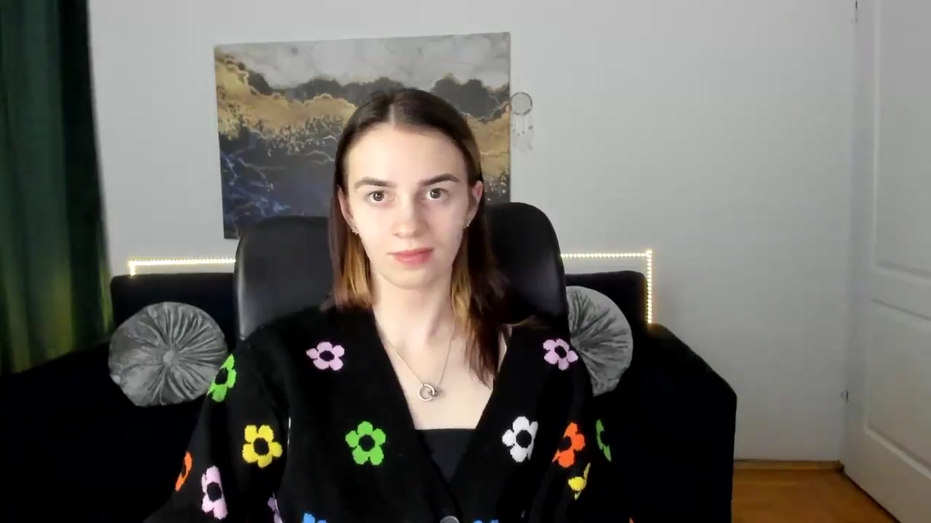 Gallery image thumbnail from MileyBee's myfreecams stream on, 01/14/2025, 18:38 image 14 of 20