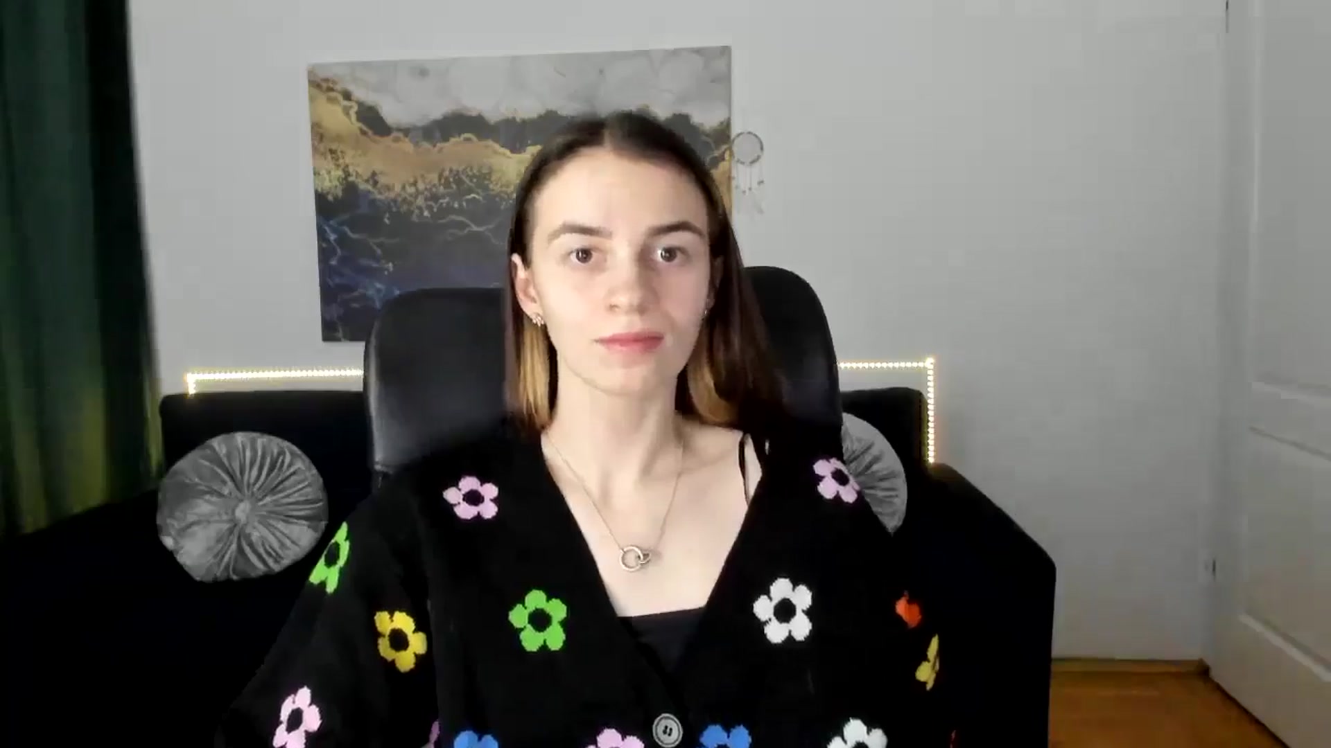Gallery image thumbnail from MileyBee's myfreecams stream on, 01/14/2025, 18:38 image 5 of 20