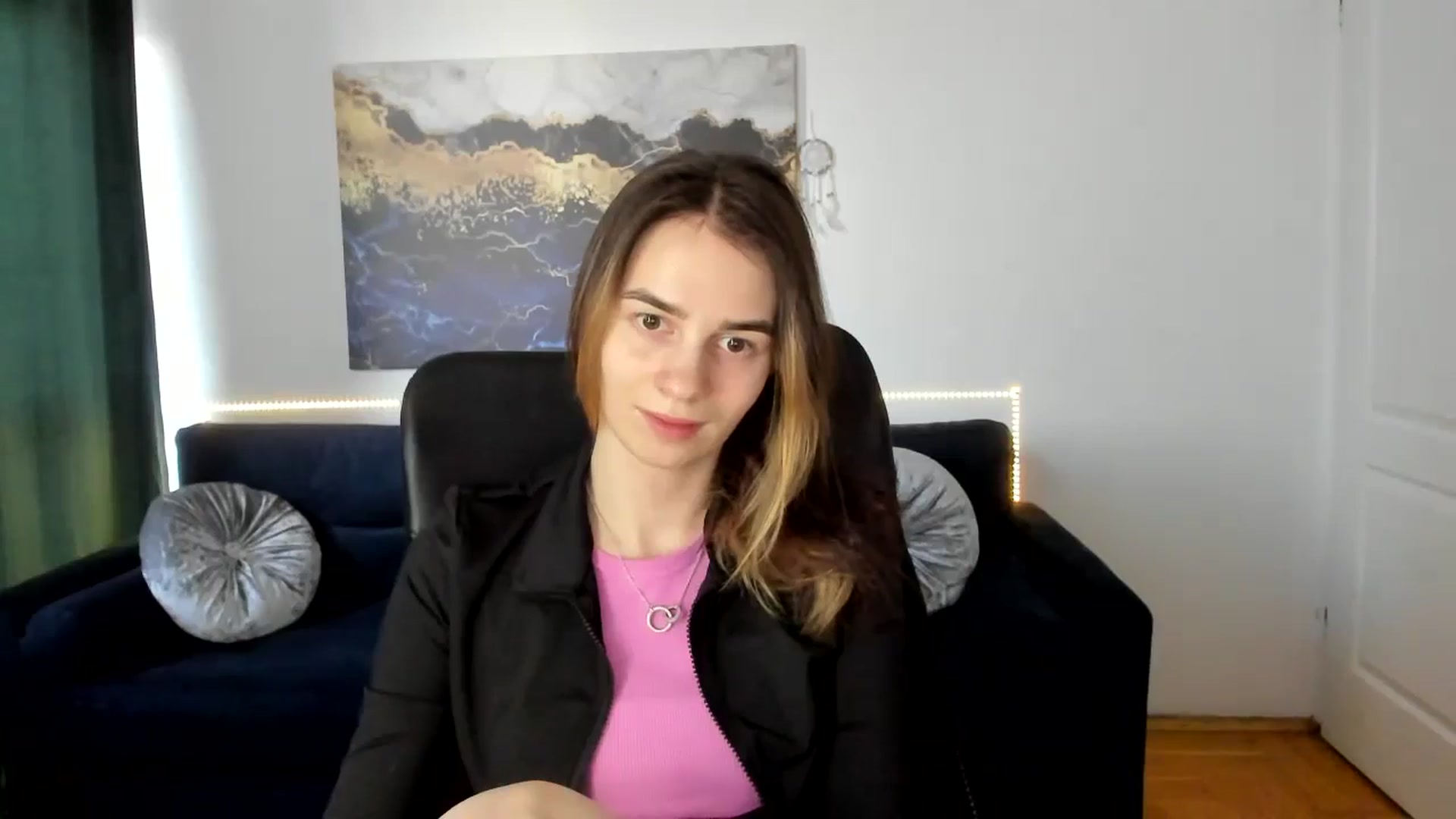 Gallery image thumbnail from MileyBee's myfreecams stream on, 01/18/2025, 16:35 image 2 of 20