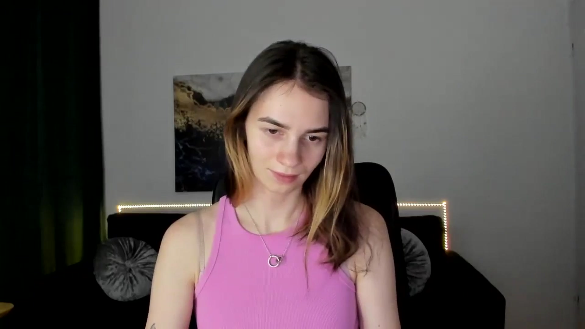 Gallery image thumbnail from MileyBee's myfreecams stream on, 01/18/2025, 16:35 image 16 of 20