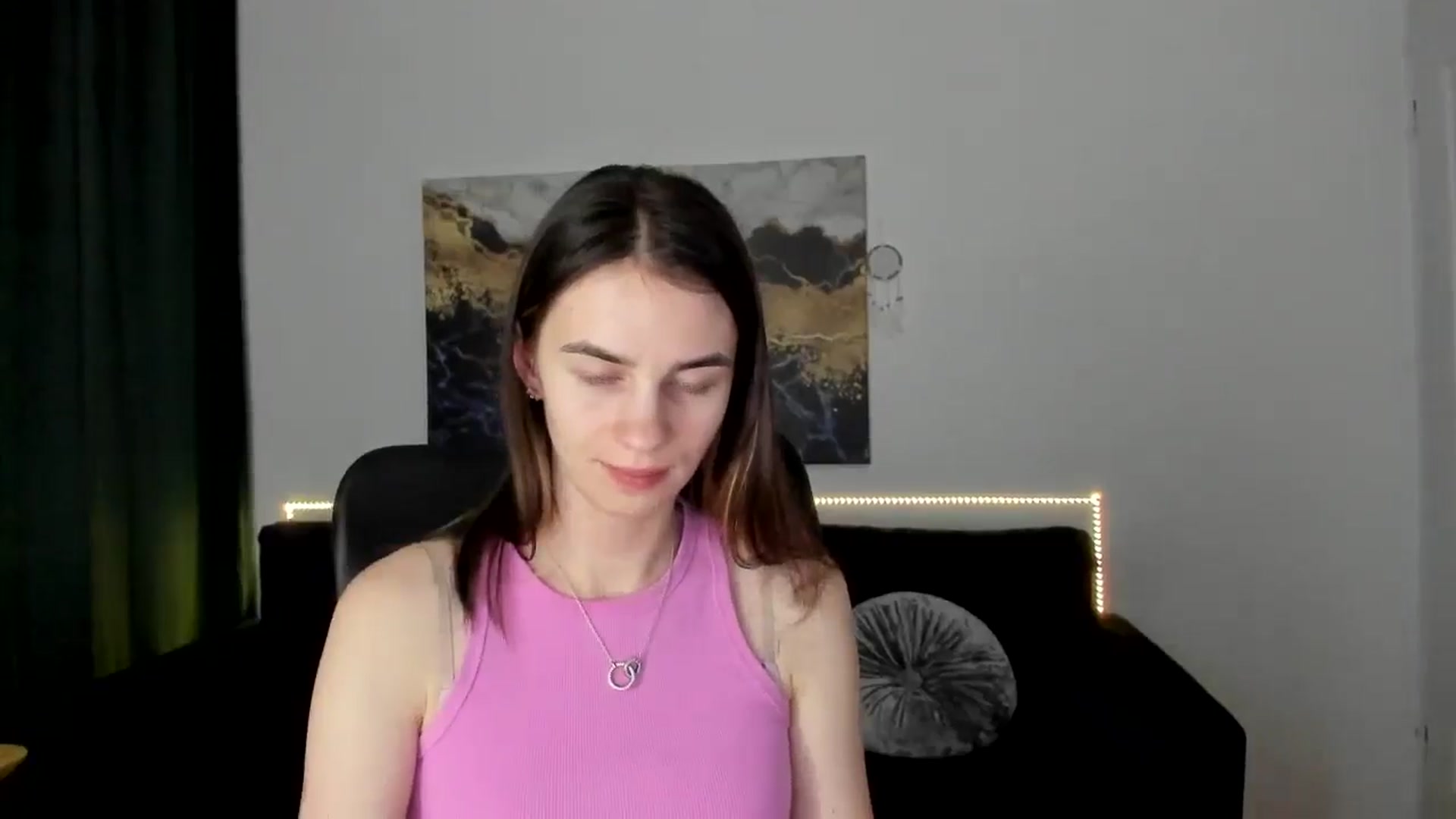 Gallery image thumbnail from MileyBee's myfreecams stream on, 01/18/2025, 19:22 image 5 of 20