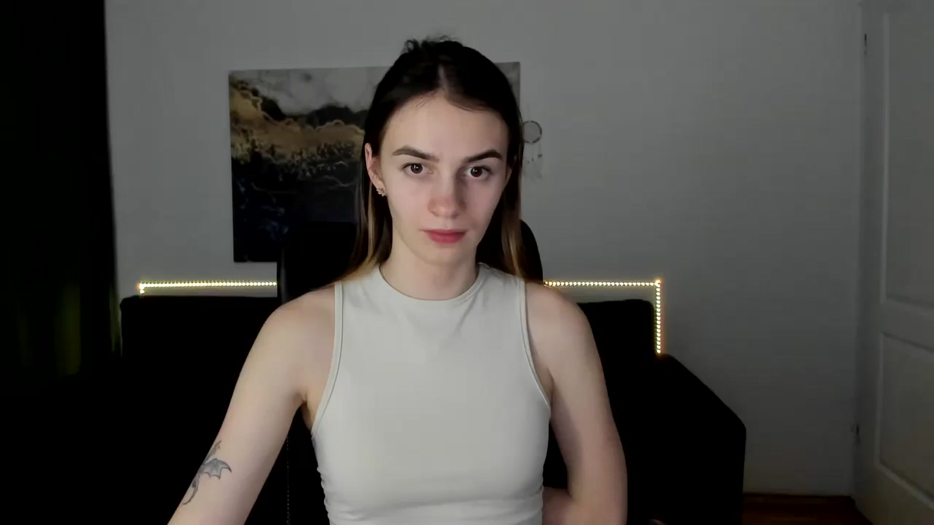 Gallery image thumbnail from MileyBee's myfreecams stream on, 01/20/2025, 17:42 image 11 of 20