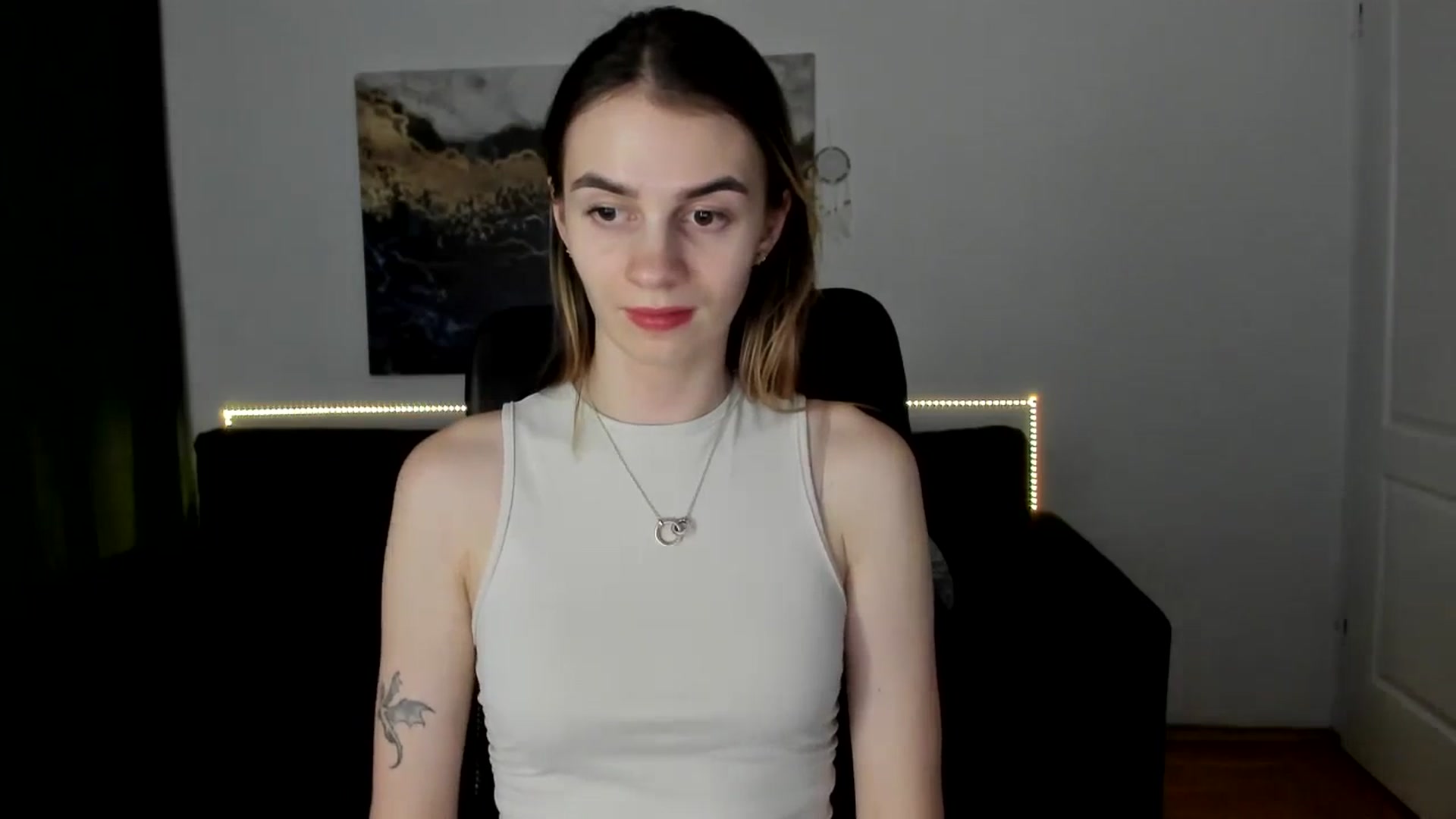 Gallery image thumbnail from MileyBee's myfreecams stream on, 01/20/2025, 19:45 image 5 of 20