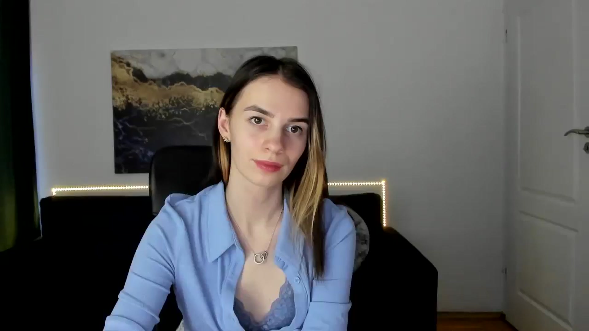 Gallery image thumbnail from MileyBee's myfreecams stream on, 01/21/2025, 15:31 image 11 of 20