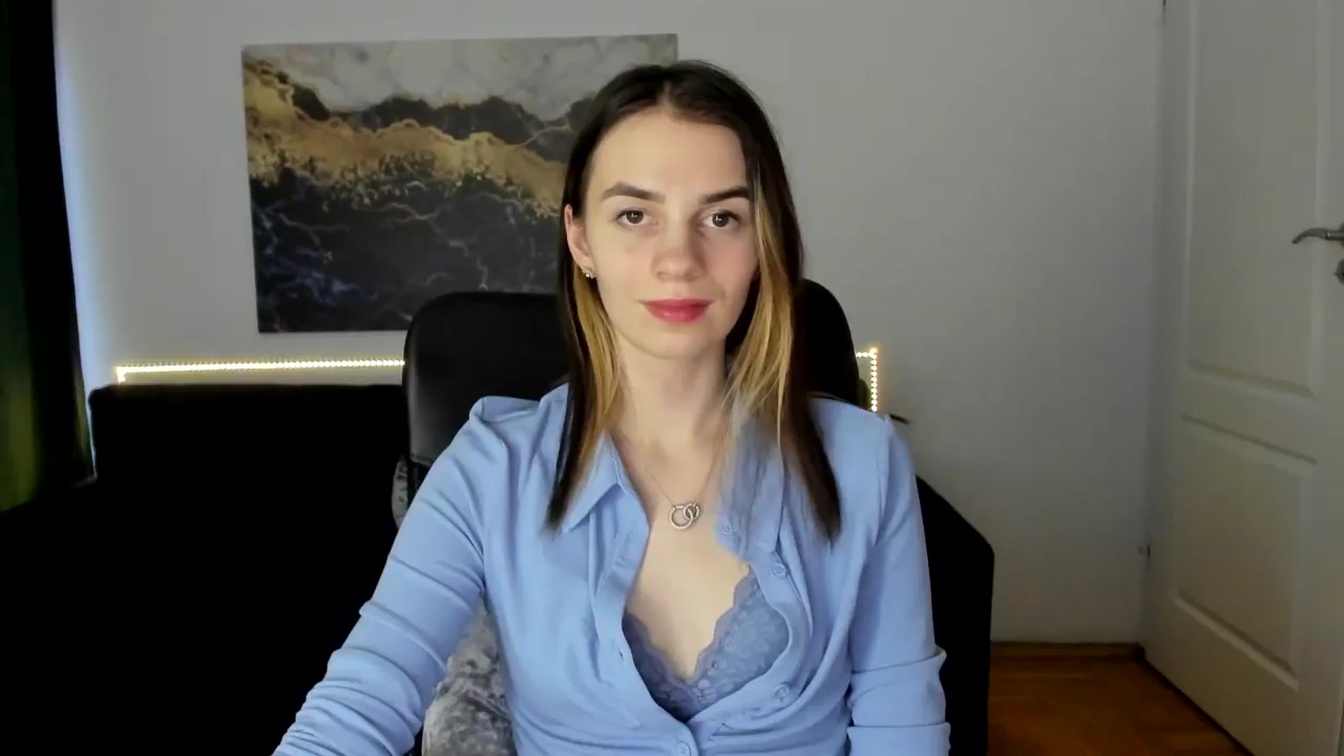 Gallery image thumbnail from MileyBee's myfreecams stream on, 01/21/2025, 15:31 image 4 of 20