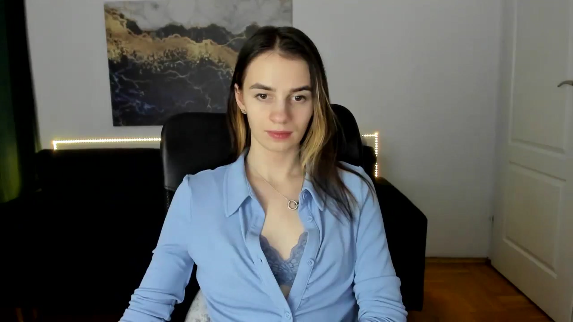 Gallery image thumbnail from MileyBee's myfreecams stream on, 01/21/2025, 18:08 image 13 of 20