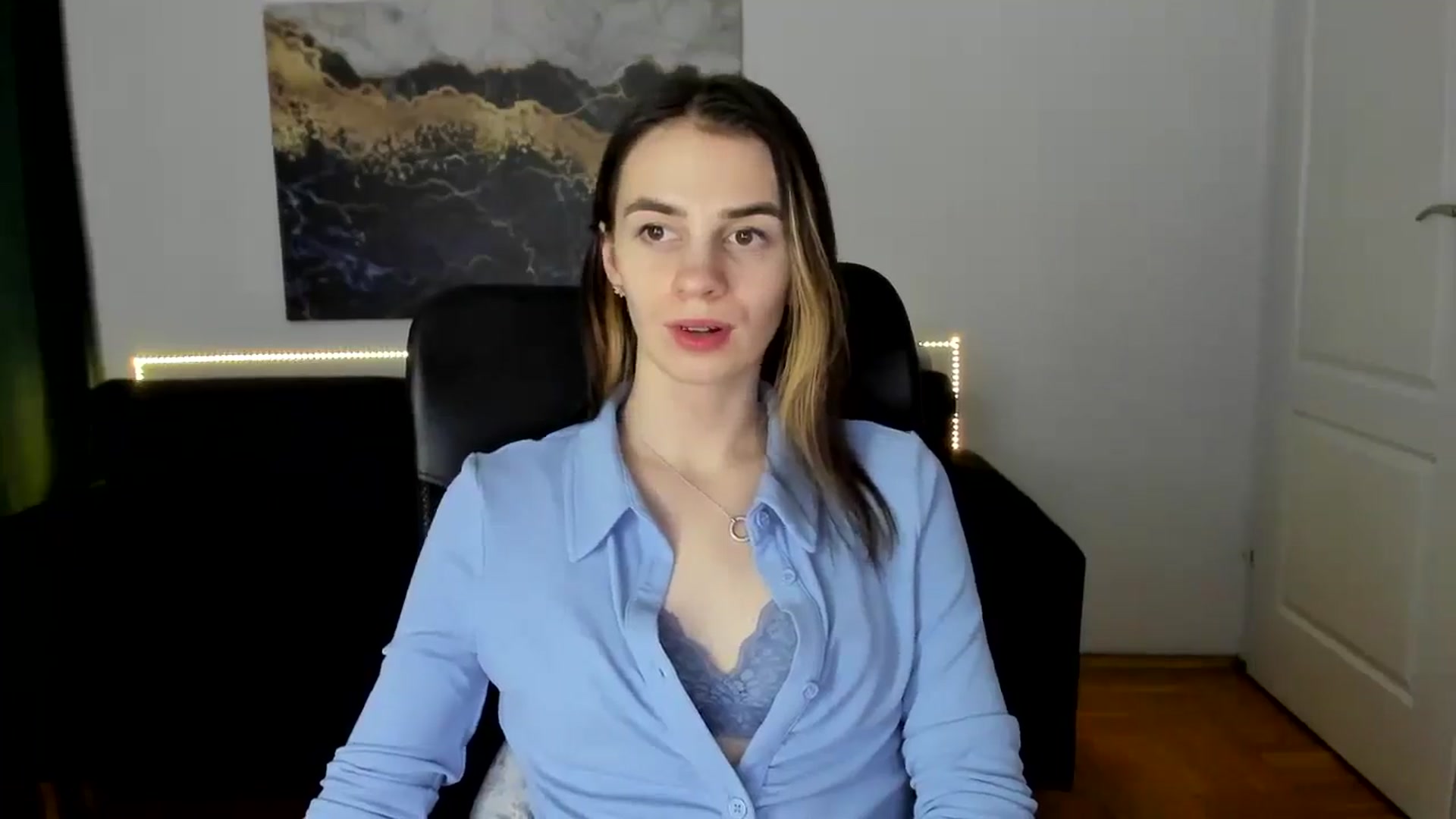 Gallery image thumbnail from MileyBee's myfreecams stream on, 01/21/2025, 18:08 image 15 of 20