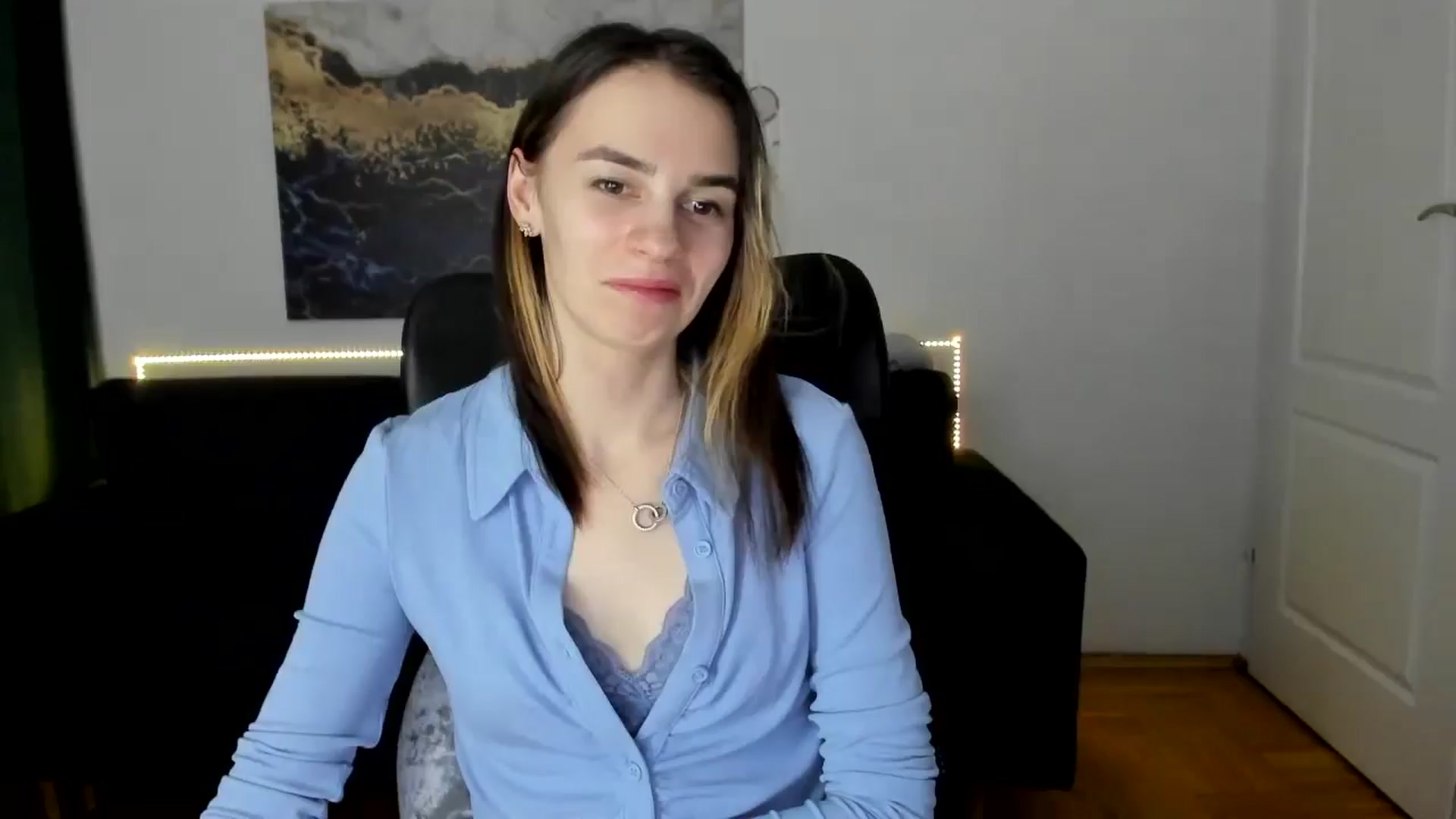 Gallery image thumbnail from MileyBee's myfreecams stream on, 01/21/2025, 18:08 image 8 of 20