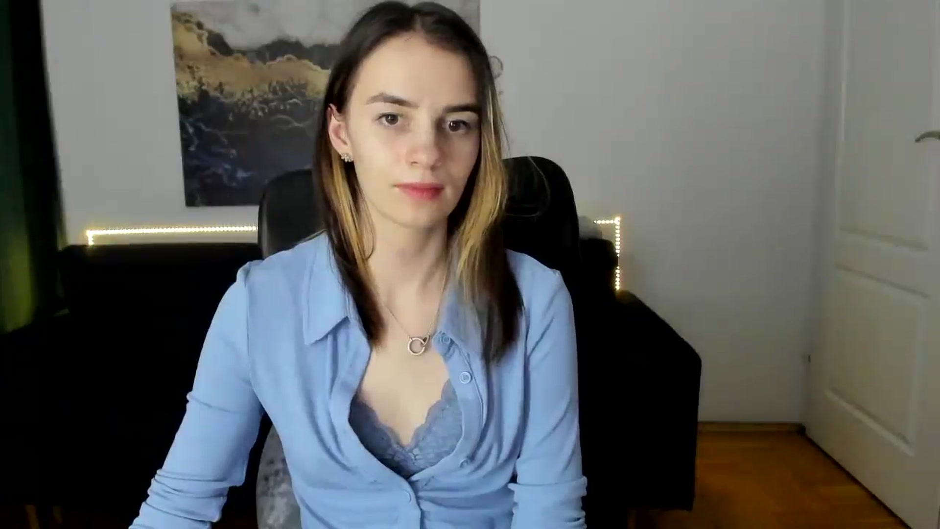 Gallery image thumbnail from MileyBee's myfreecams stream on, 01/21/2025, 18:08 image 11 of 20