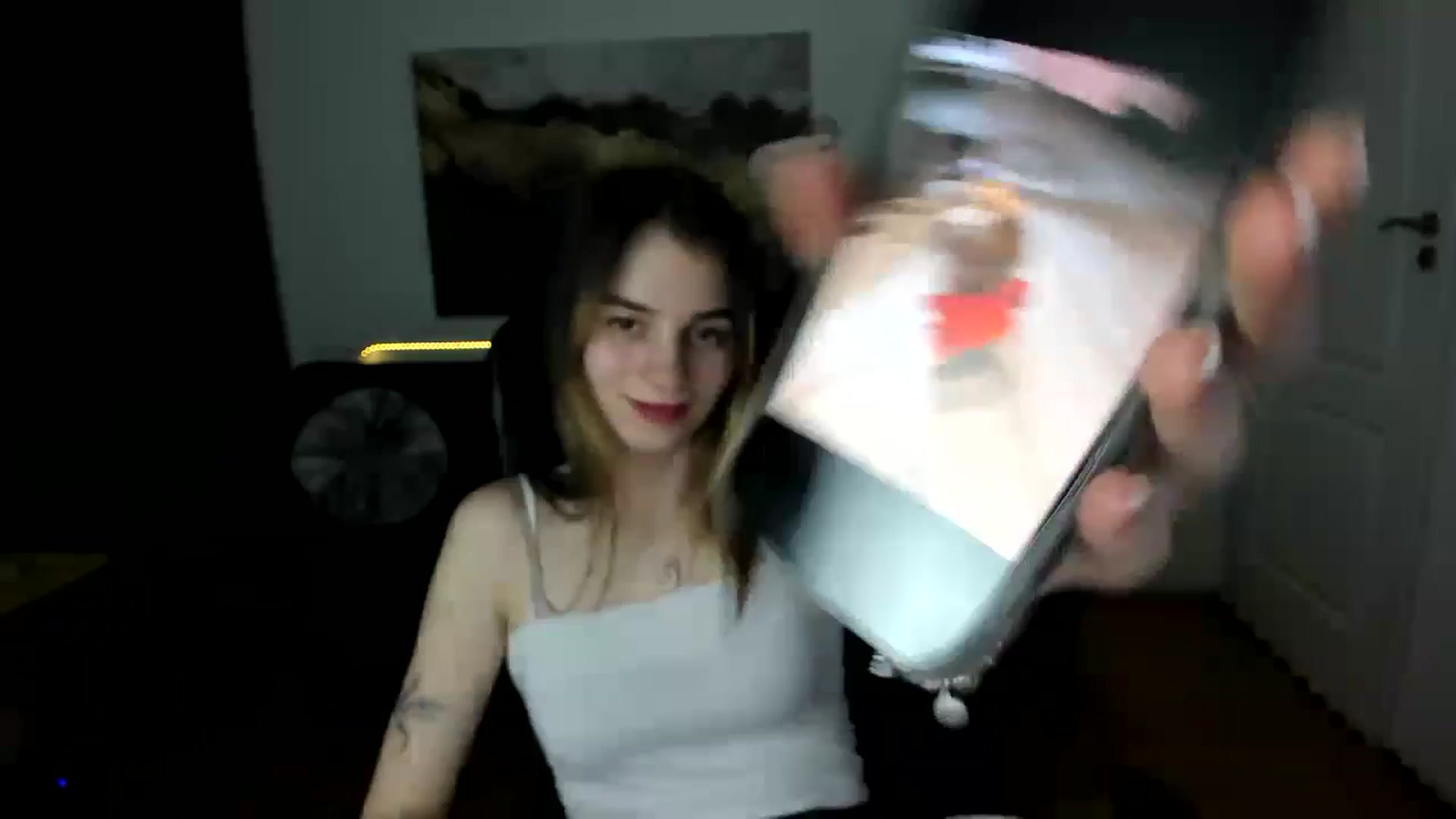 Gallery image thumbnail from MileyBee's myfreecams stream on, 01/28/2025, 17:47 image 11 of 20