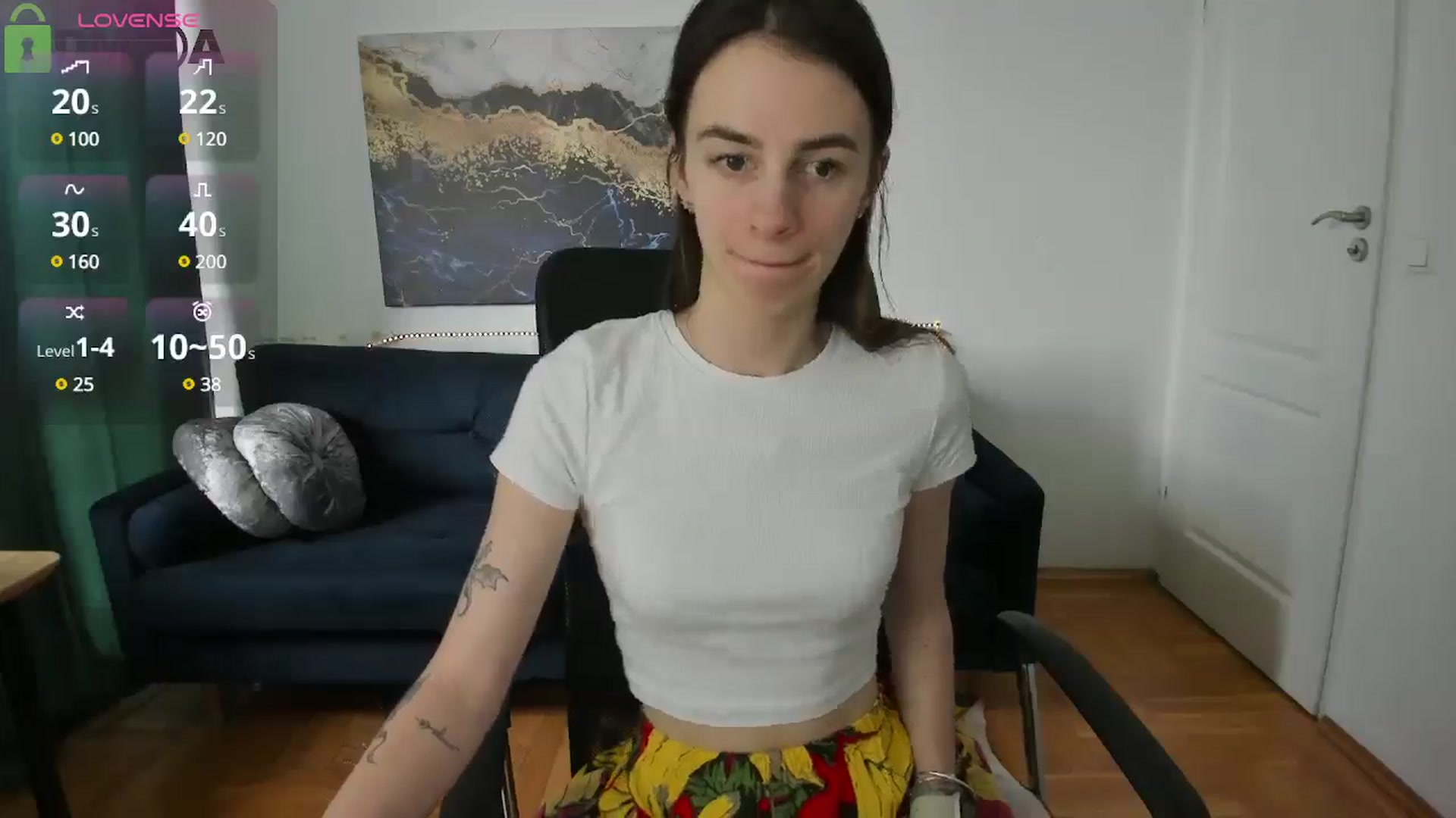 Gallery image thumbnail from MileyBee's myfreecams stream on, 04/21/2025, 11:42 image 15 of 20