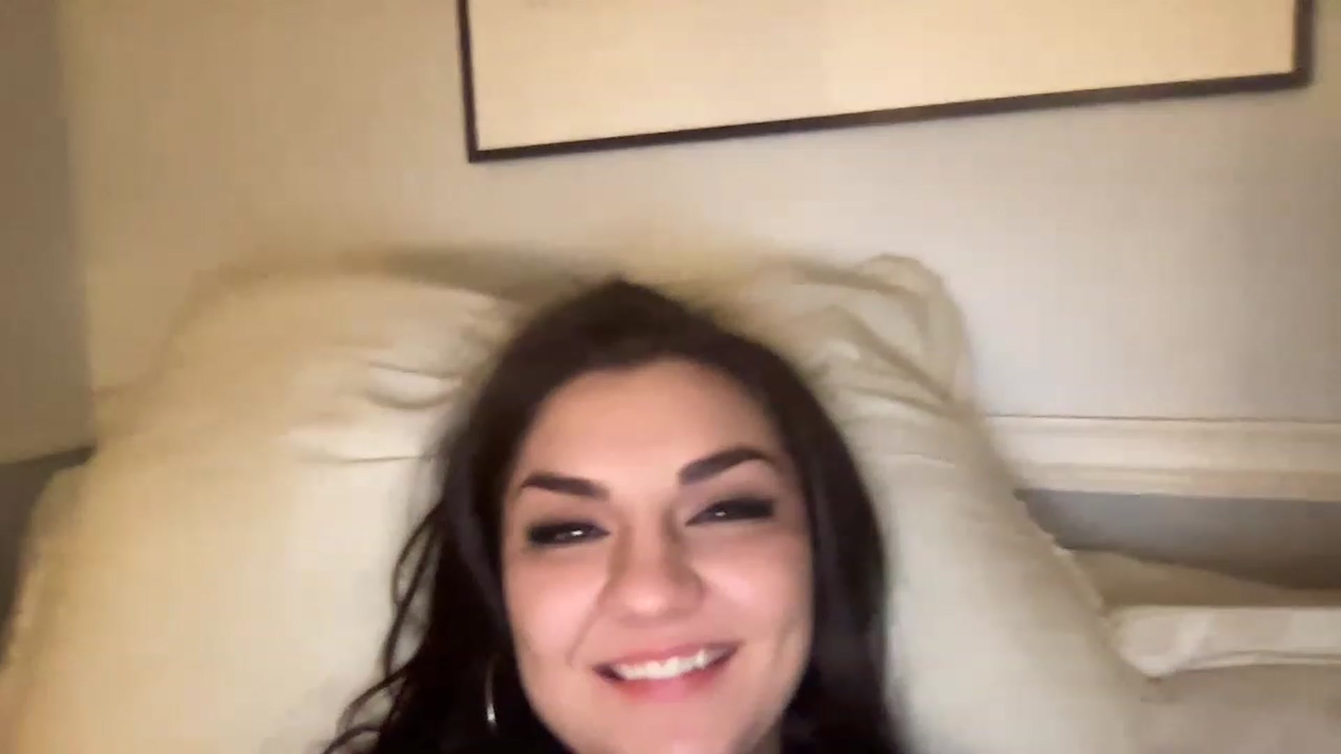 Gallery image thumbnail from MileyxSmiles's myfreecams stream on, 04/16/2023, 10:48 image 20 of 20