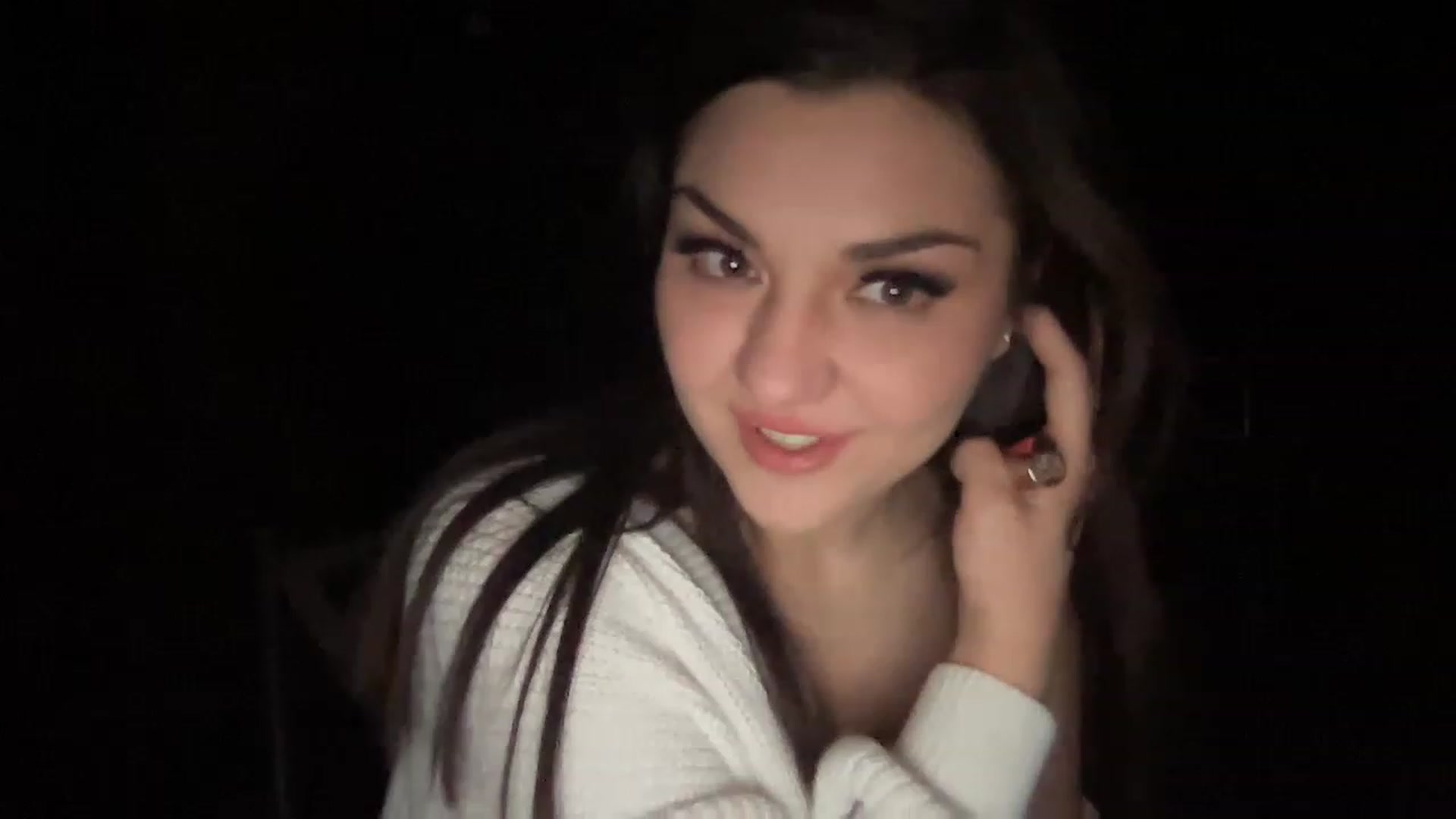 Gallery image thumbnail from MileyxSmiles's myfreecams stream on, 05/29/2023, 11:58 image 1 of 20