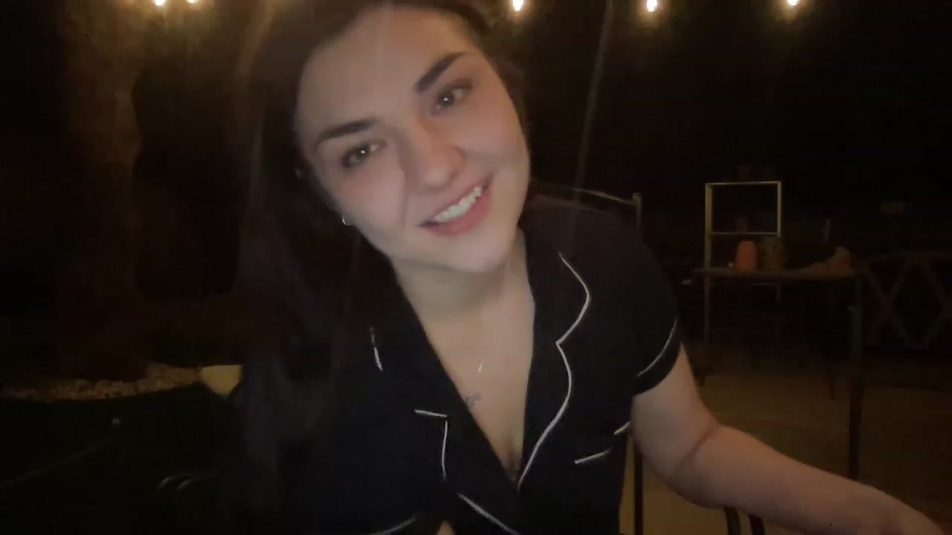Gallery image thumbnail from MileyxSmiles's myfreecams stream on, 06/05/2023, 11:40 image 8 of 20