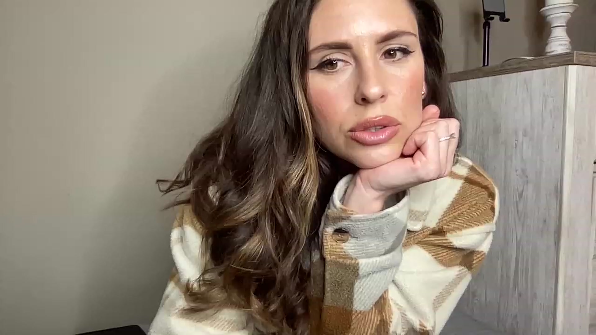 Gallery image thumbnail from MilfParadise's myfreecams stream on, 03/16/2023, 19:29 image 11 of 20