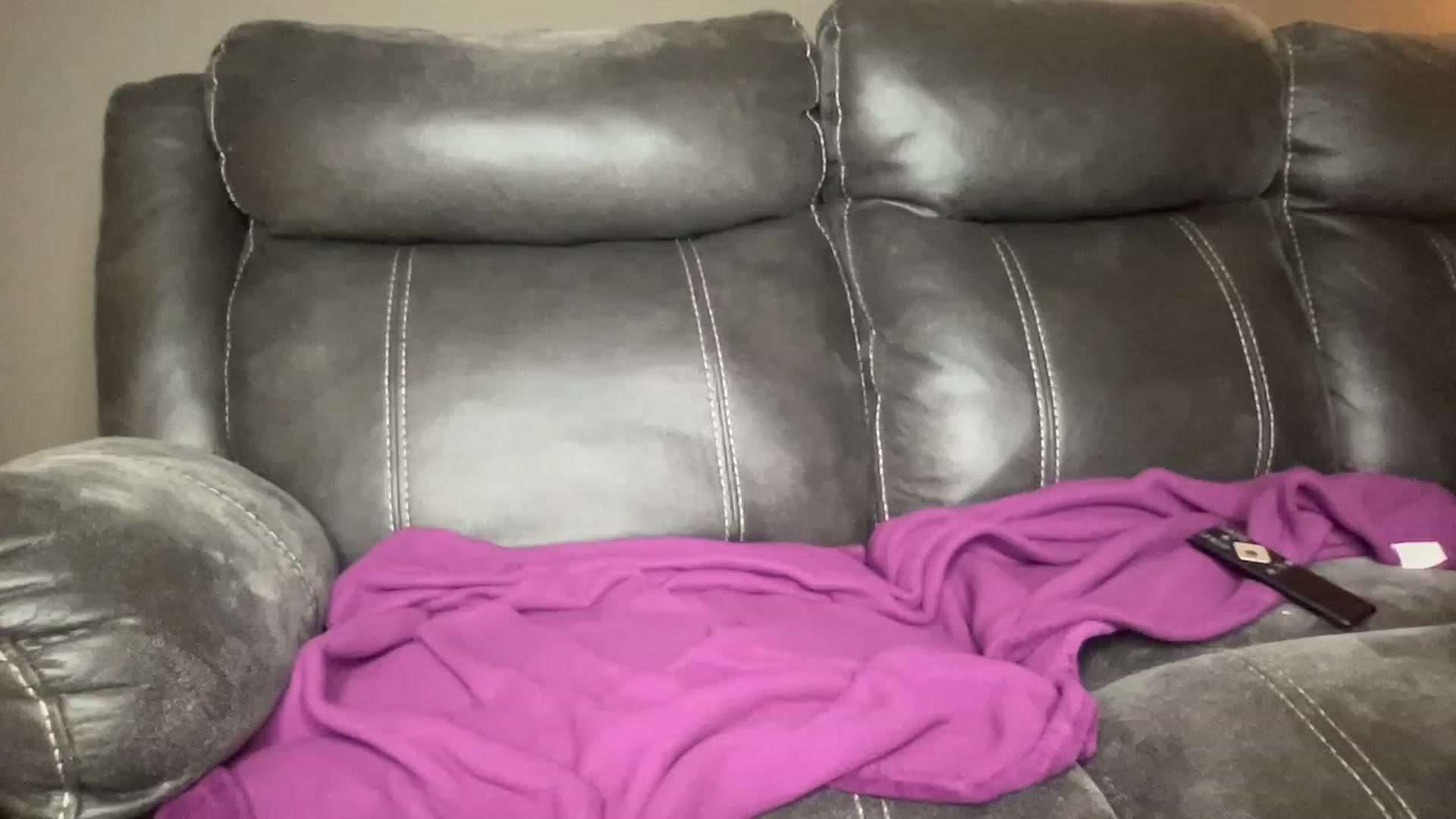 Gallery image thumbnail from MilfParadise's myfreecams stream on, 03/31/2023, 03:28 image 19 of 20