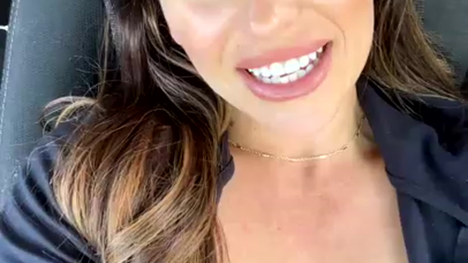 Gallery image thumbnail from MilfParadise's myfreecams stream on, 05/31/2023, 17:54 image 10 of 20