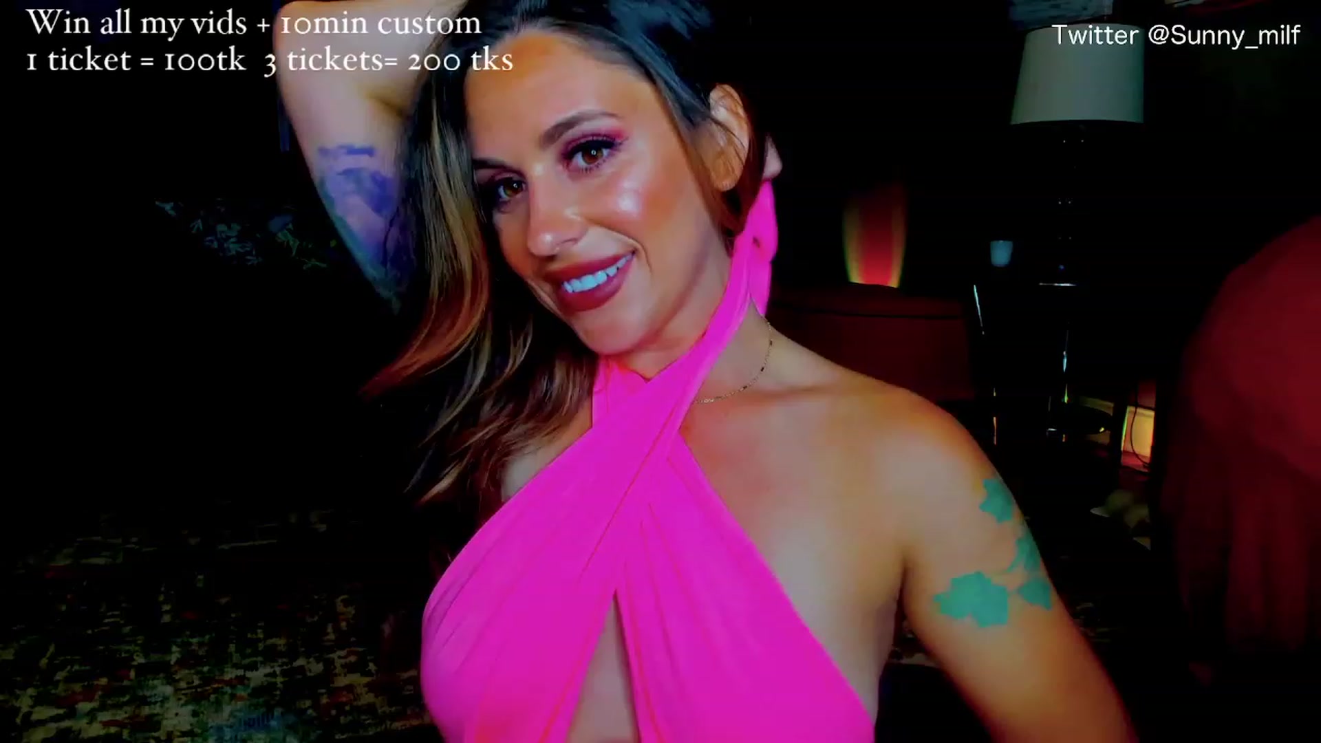 Gallery image thumbnail from MilfParadise's myfreecams stream on, 07/06/2023, 04:43 image 10 of 20