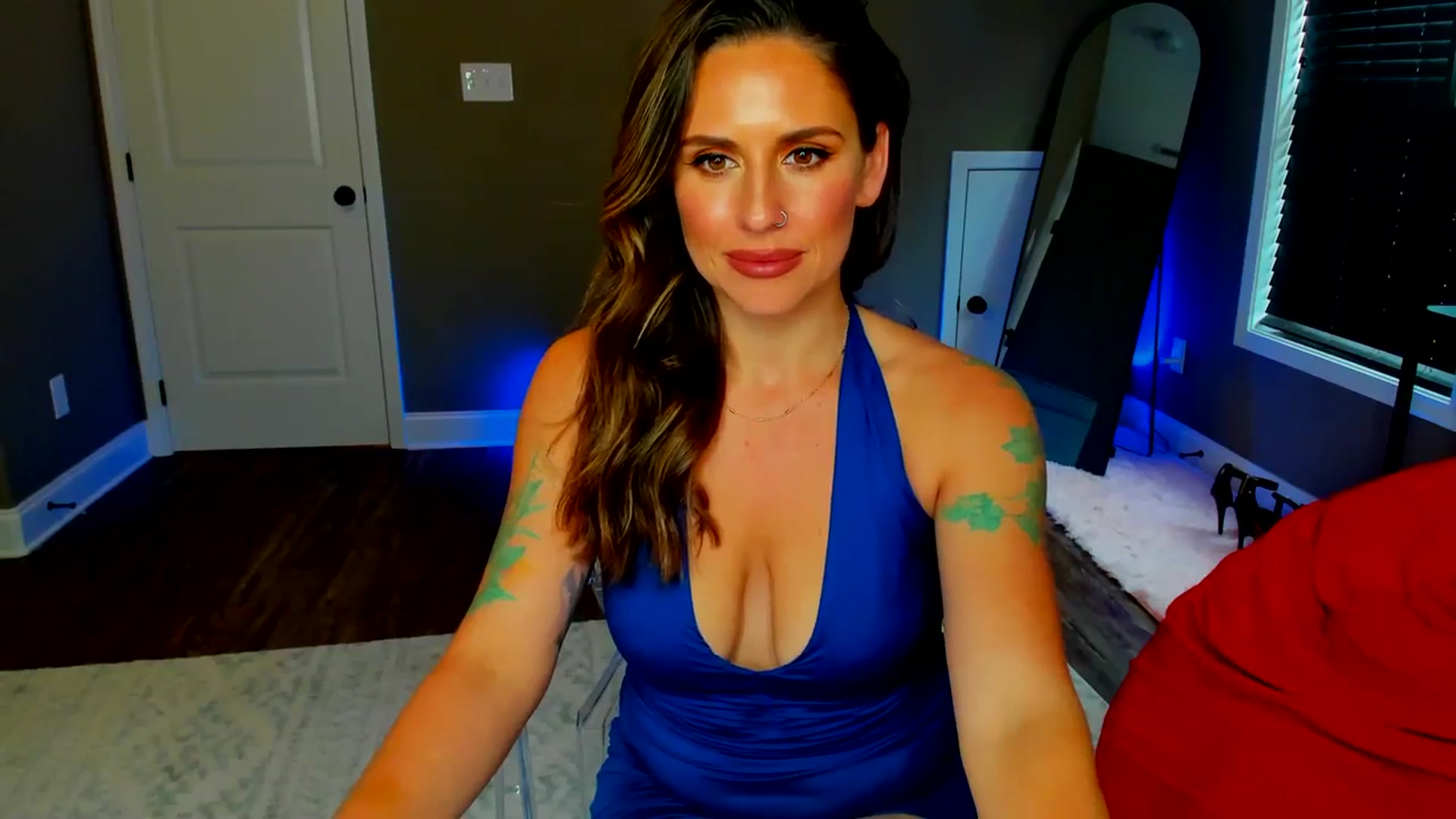 Gallery image thumbnail from MilfParadise's myfreecams stream on, 10/17/2023, 16:51 image 3 of 20