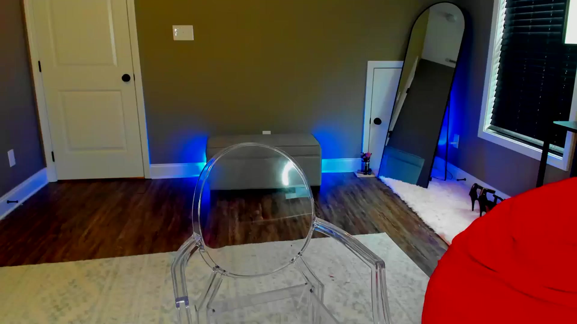 Gallery image thumbnail from MilfParadise's myfreecams stream on, 10/17/2023, 17:40 image 16 of 20