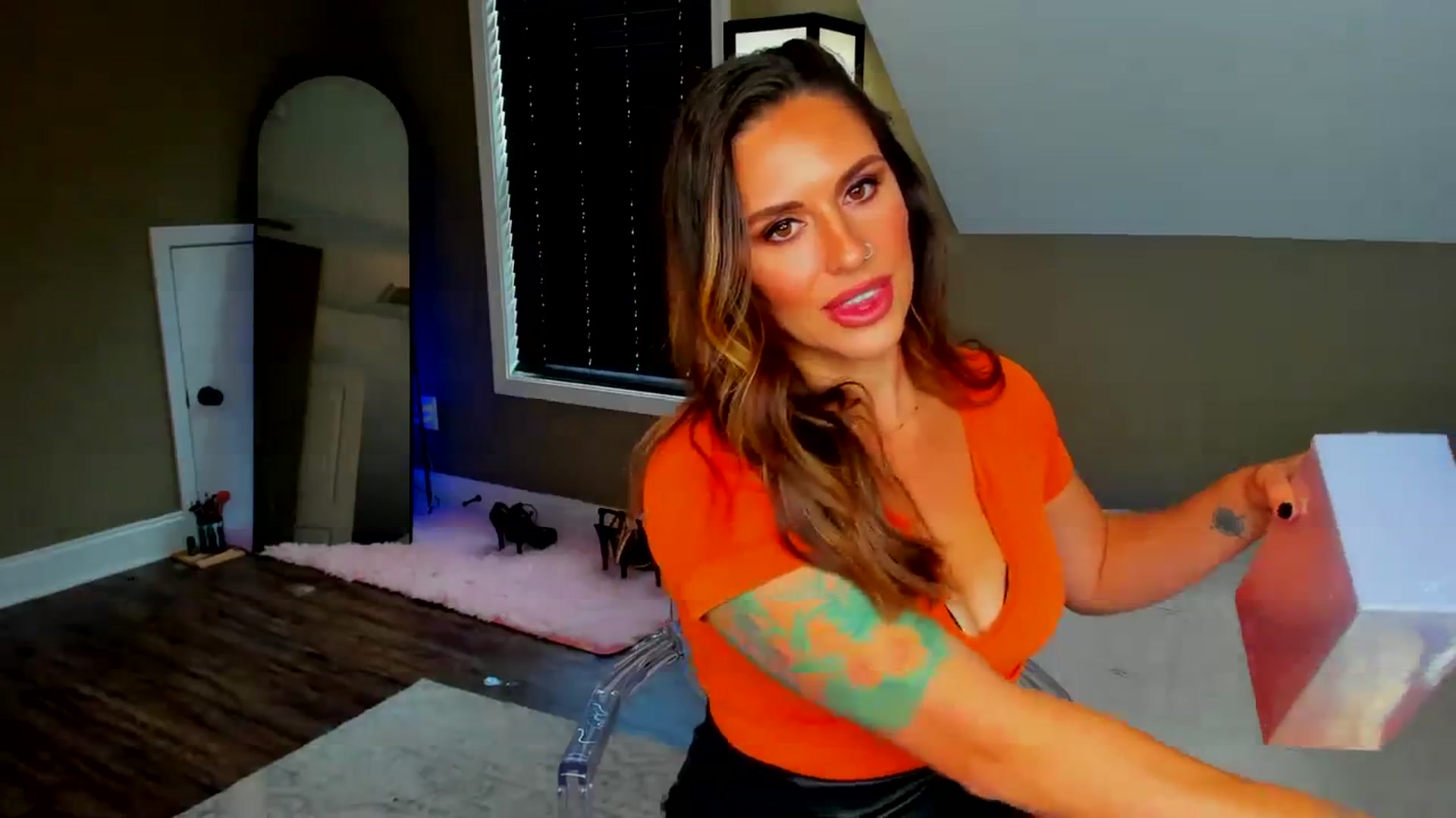 Gallery image thumbnail from MilfParadise's myfreecams stream on, 10/19/2023, 16:02 image 14 of 20