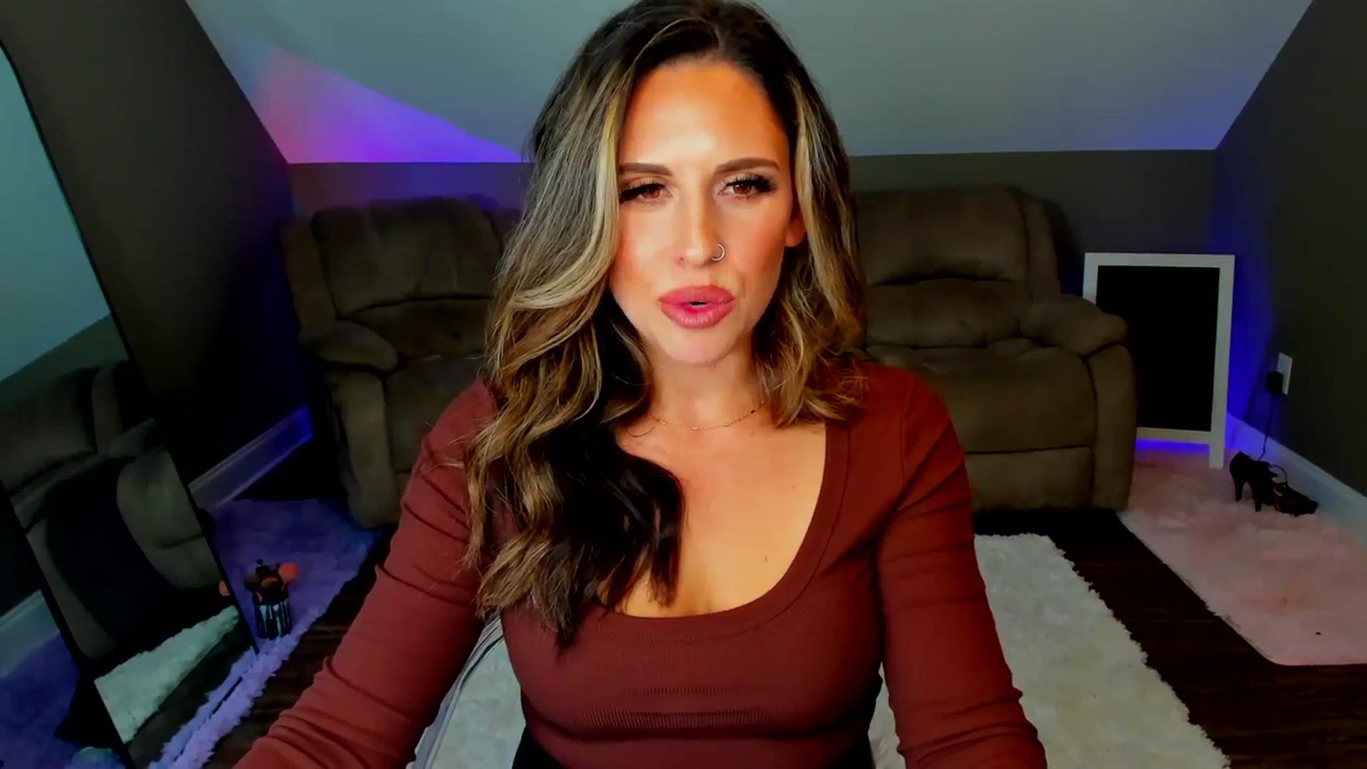 Gallery image thumbnail from MilfParadise's myfreecams stream on, 11/16/2023, 19:18 image 8 of 20