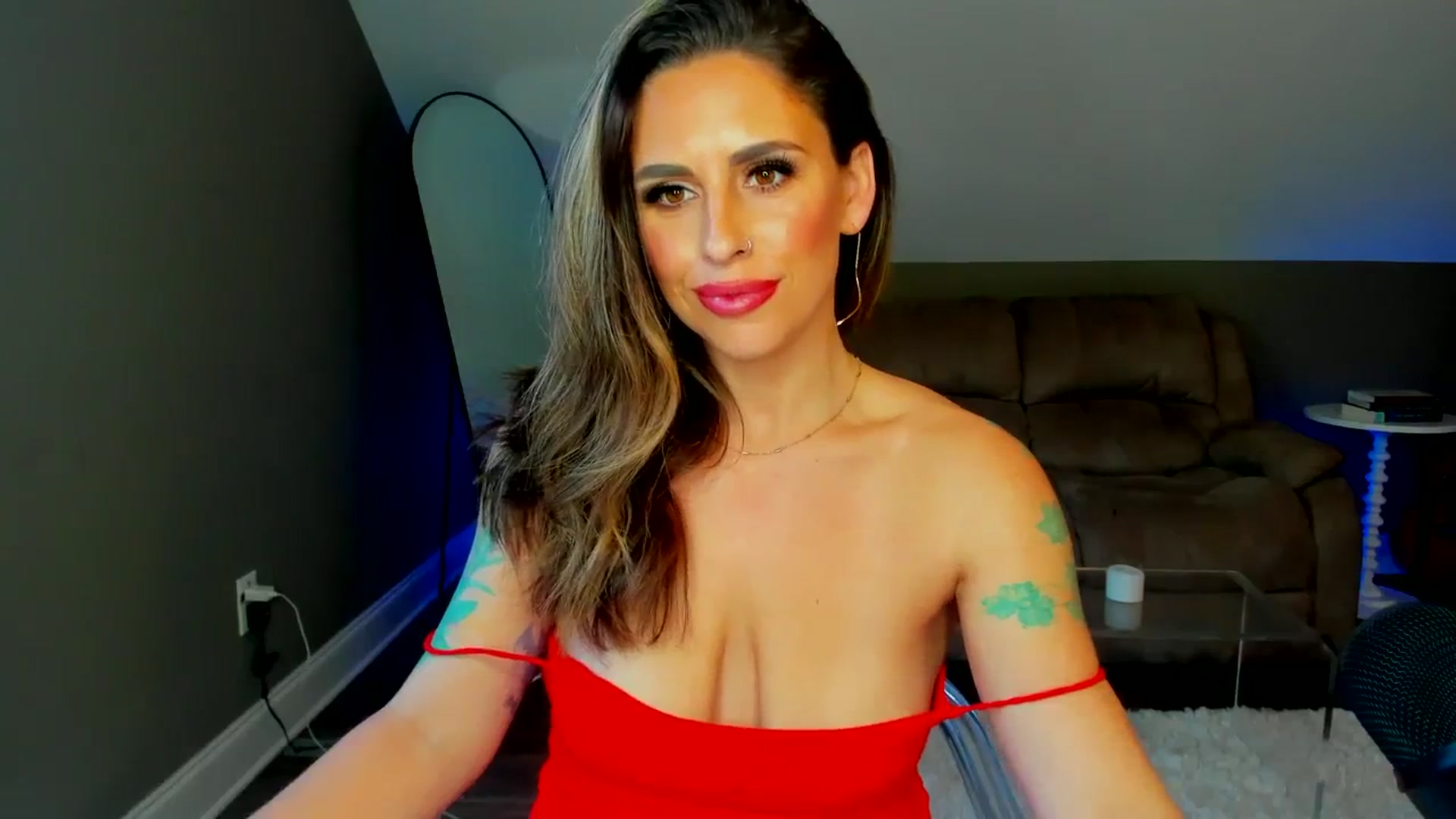 Gallery image thumbnail from MilfParadise's myfreecams stream on, 02/05/2024, 17:27 image 5 of 20