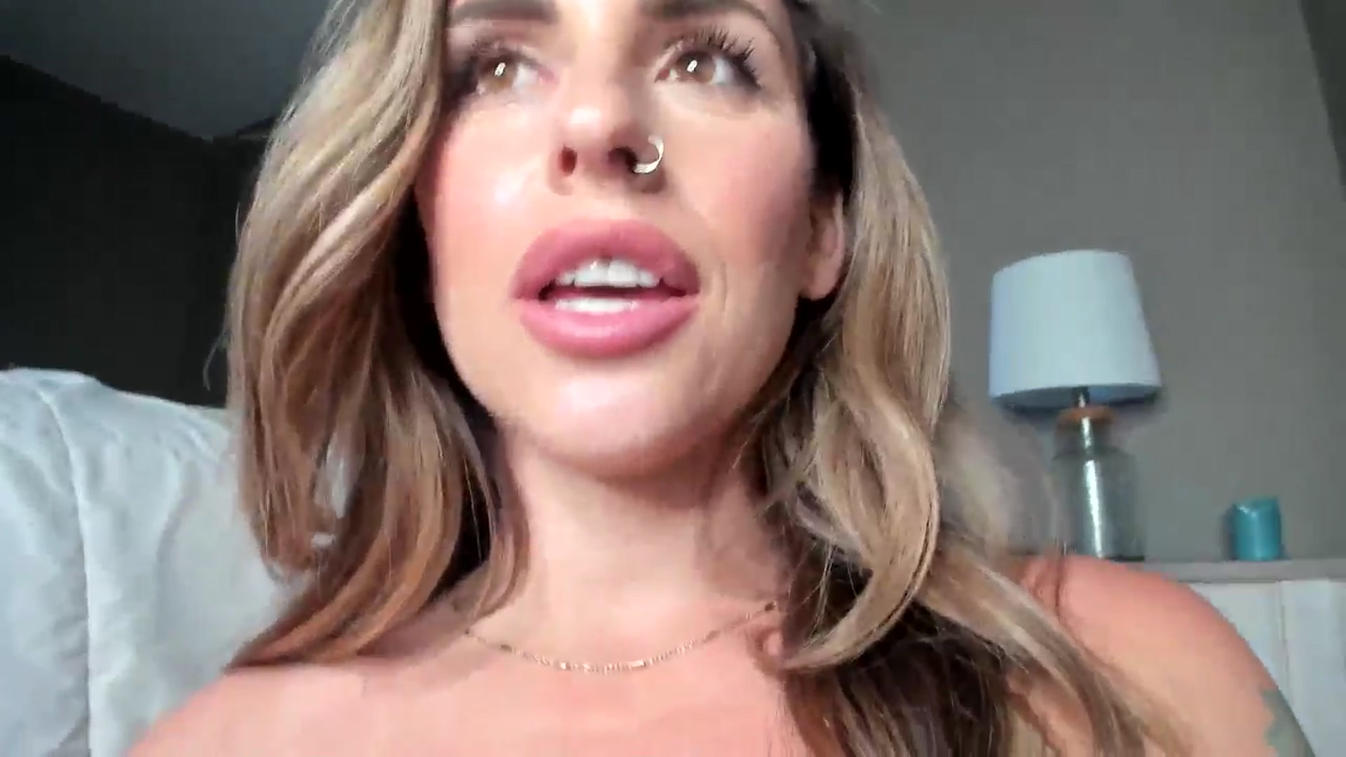 Gallery image thumbnail from MilfParadise's myfreecams stream on, 05/20/2024, 05:34 image 10 of 20