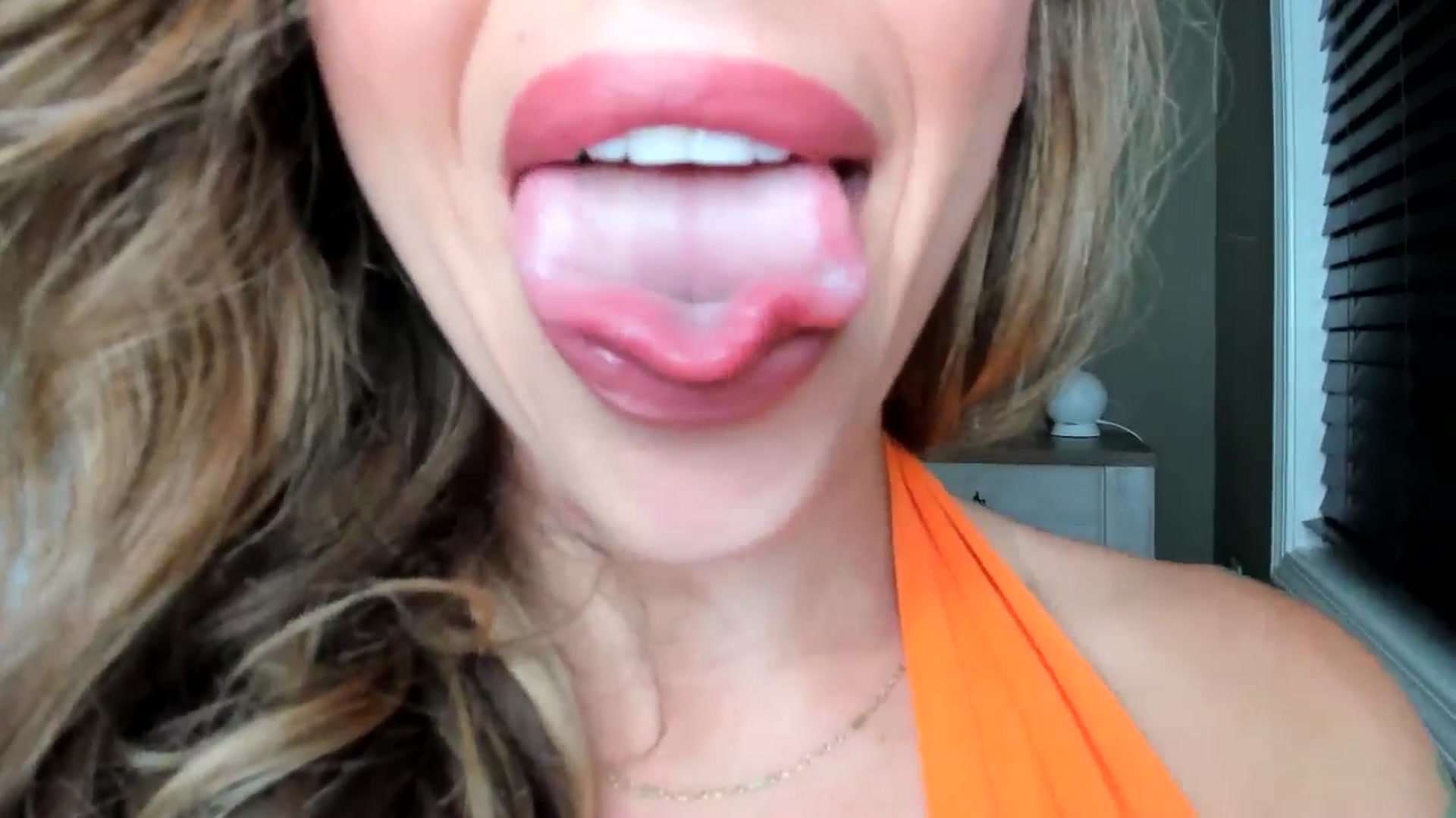 Gallery image thumbnail from MilfParadise's myfreecams stream on, 05/30/2024, 05:27 image 7 of 20